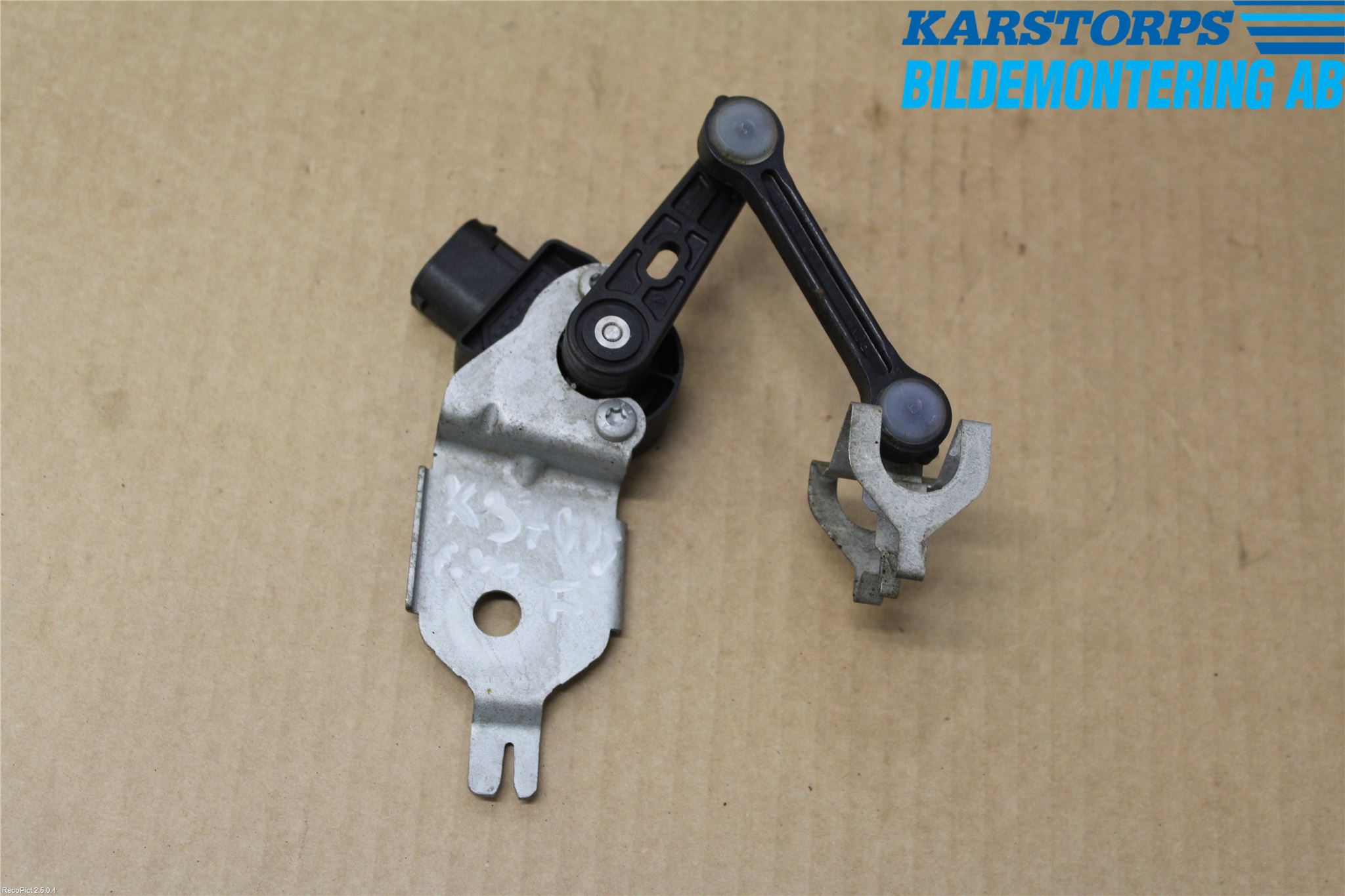 Mercedes-Benz MB C-KLASS (W205) 14-21 Sensor Lysinnstilling