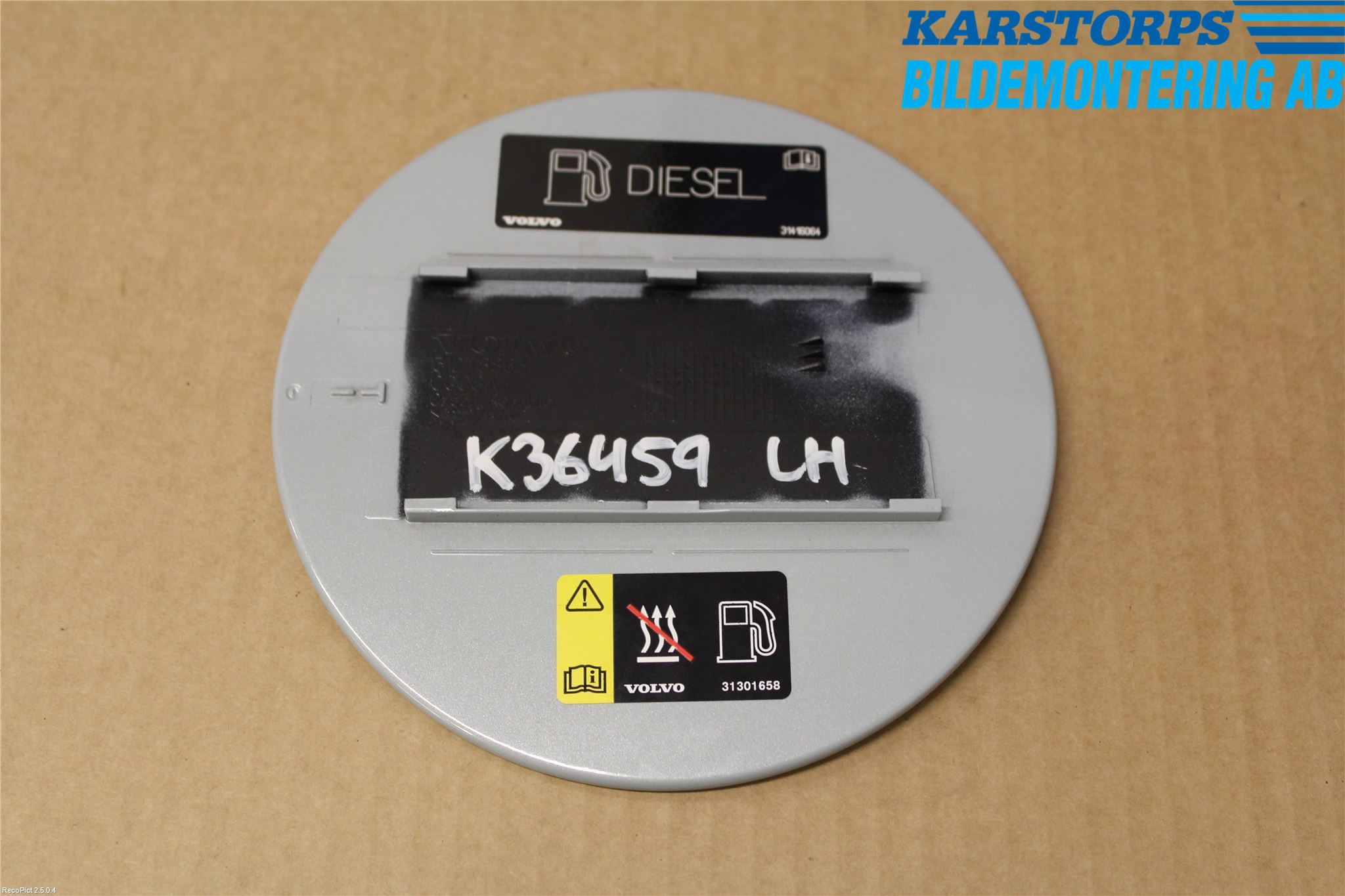 Volvo V40 12-19 Drivstoff Tankluke