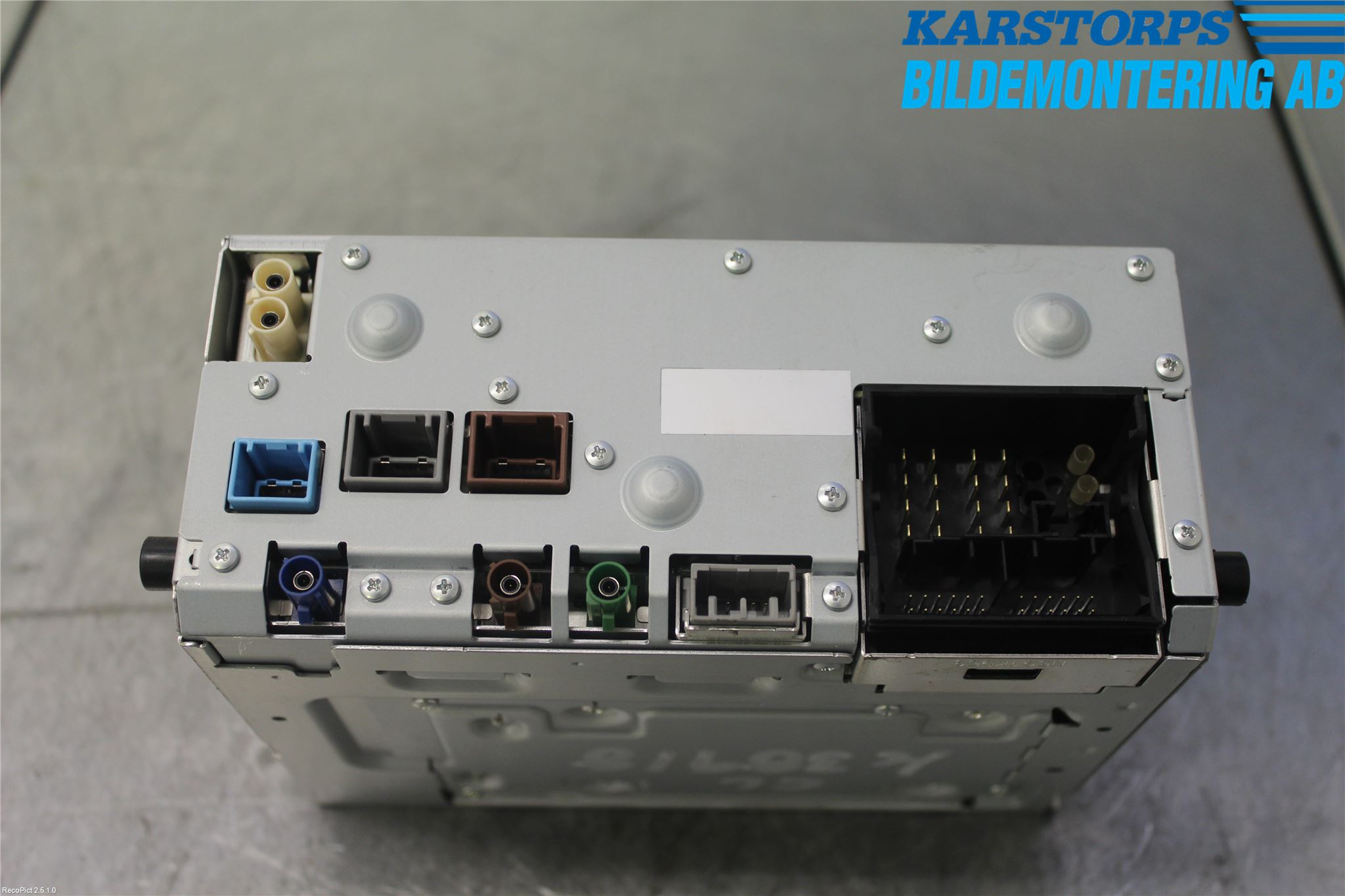 Volvo XC70 14-16 Stereo Radio Med Cd