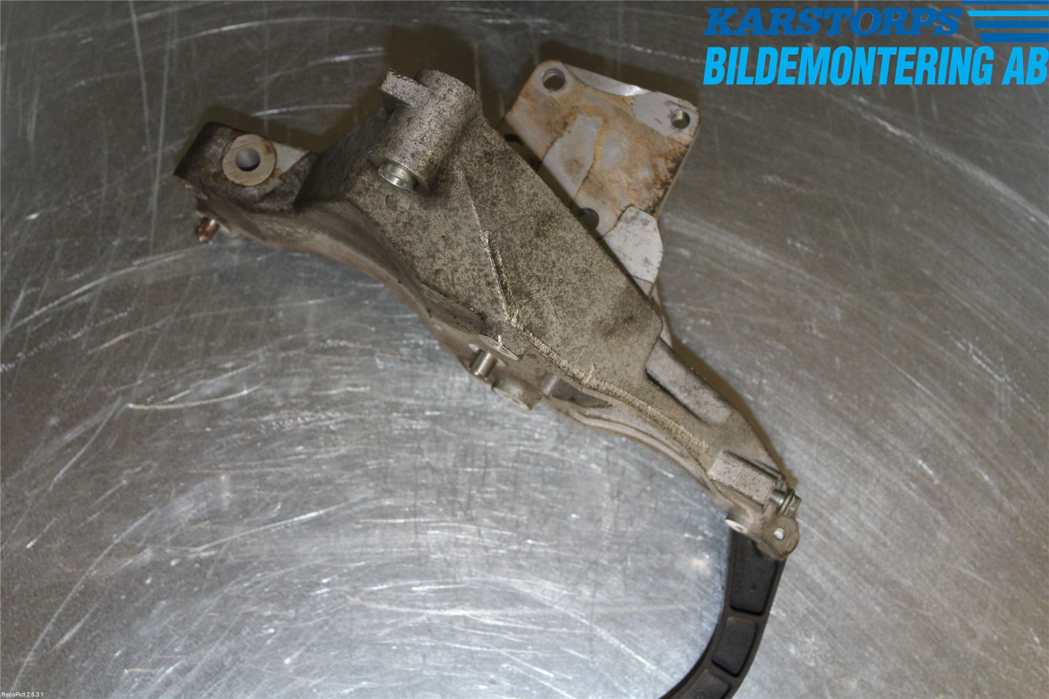Ford KA 09-16 Ac Kompressor-Festebrakett