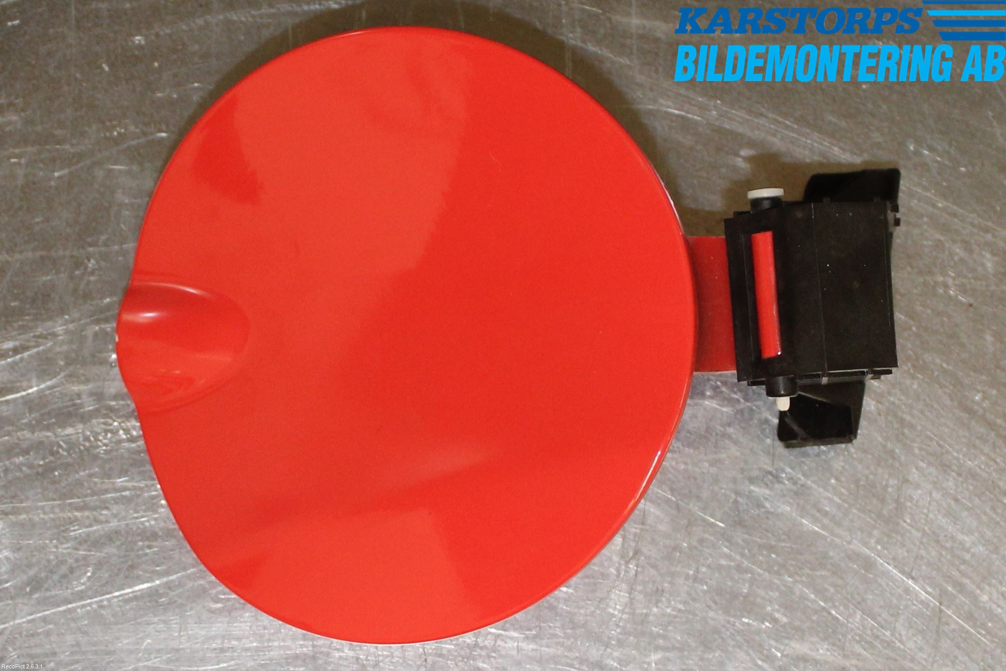 Ford KA 09-16 Drivstoff Tankluke