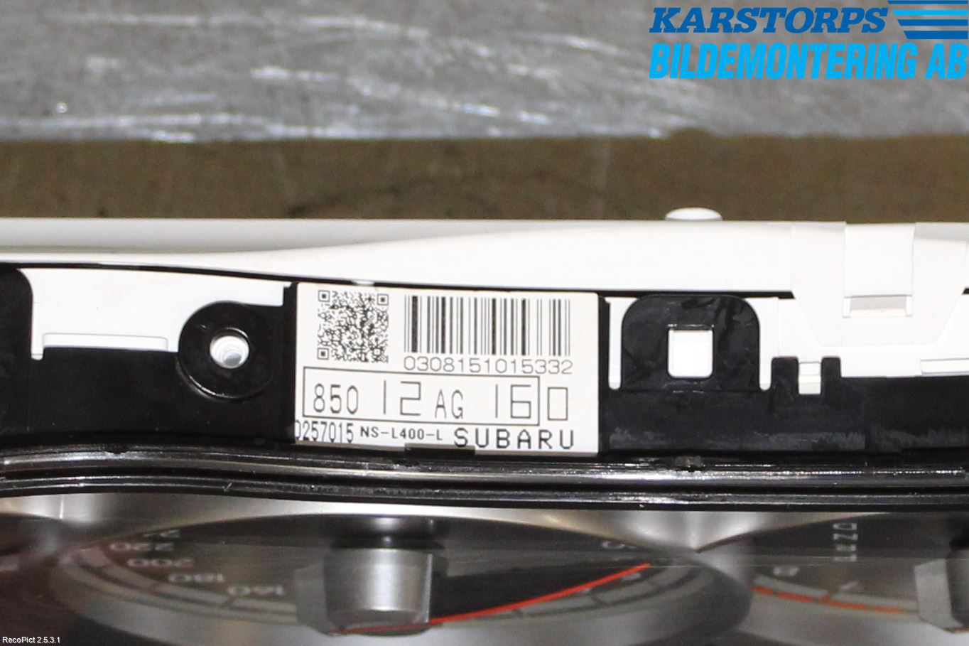 Subaru LEGACY    04-06 Instr Kombinert