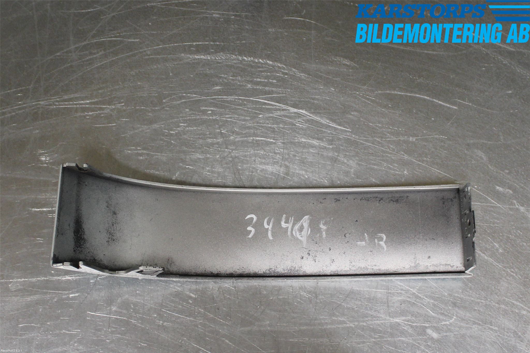 Audi A3/S3     96-03 Baklykt Omramming