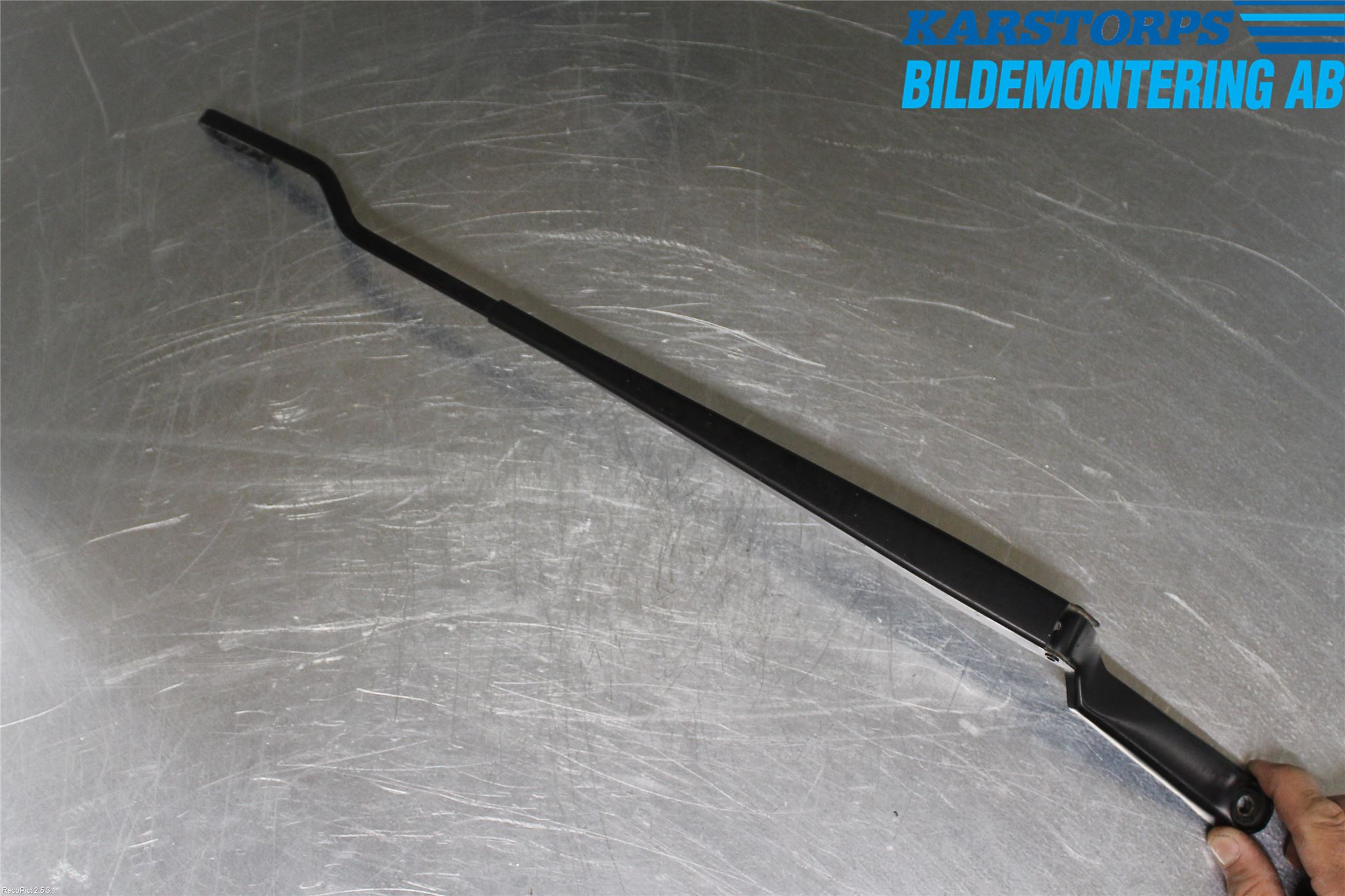 Audi A3/S3     96-03 Viskerarm-Armer Frontrute