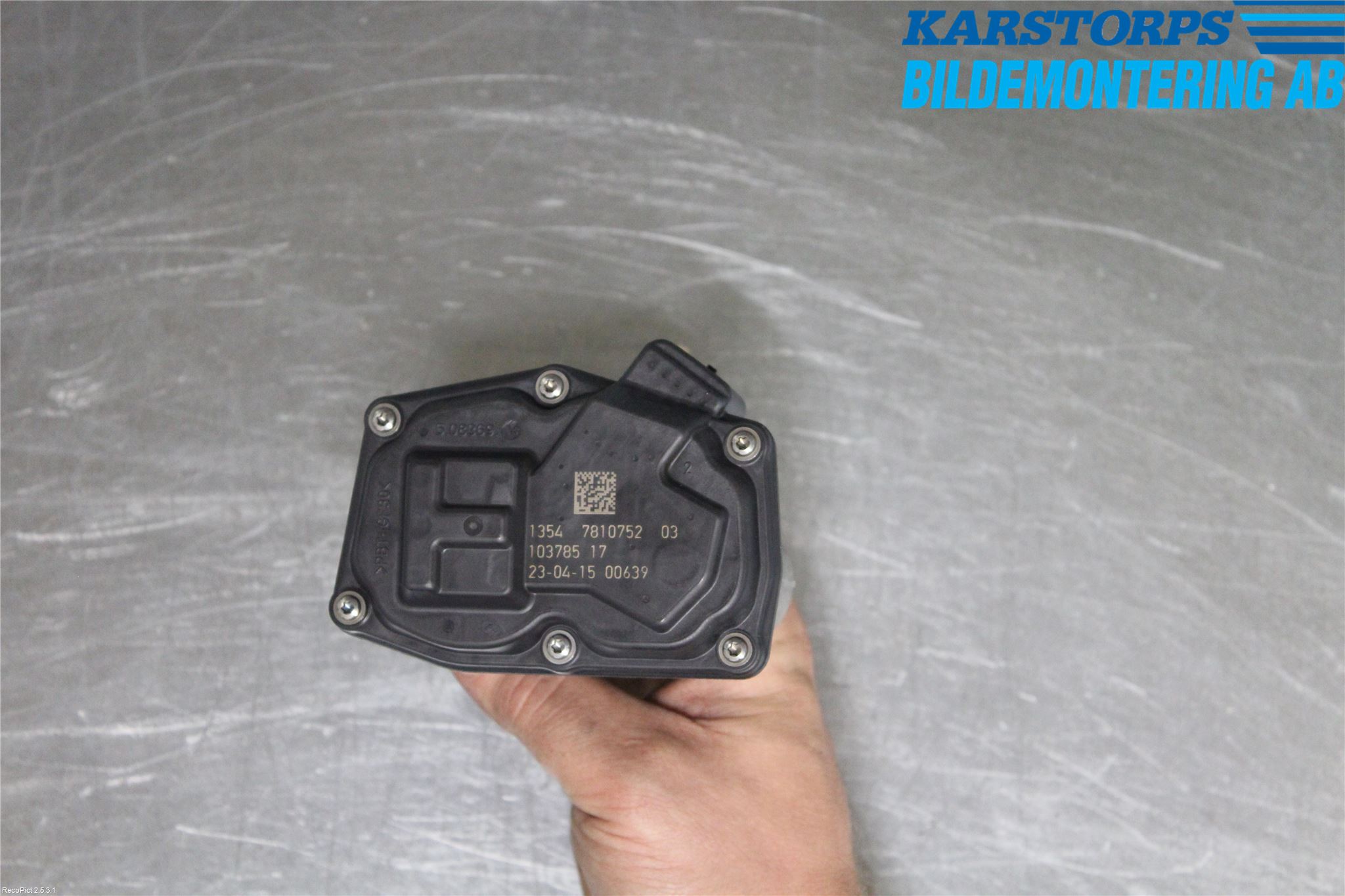BMW 3 F30/F31/F80 12-19 Inns Spjeldhus