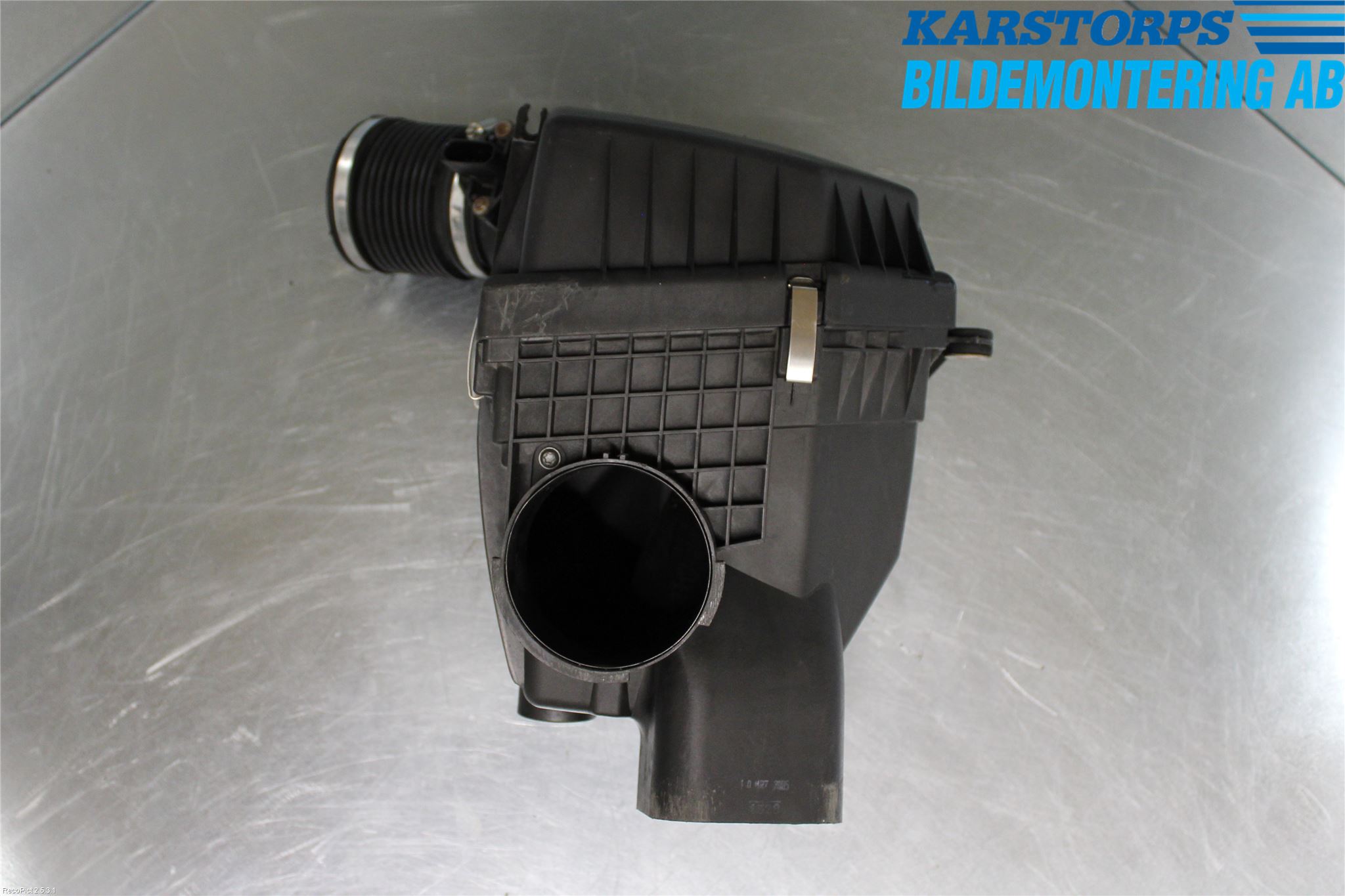BMW 5 E60/61 Sed/Tou 02-10 Luftfilter Boks