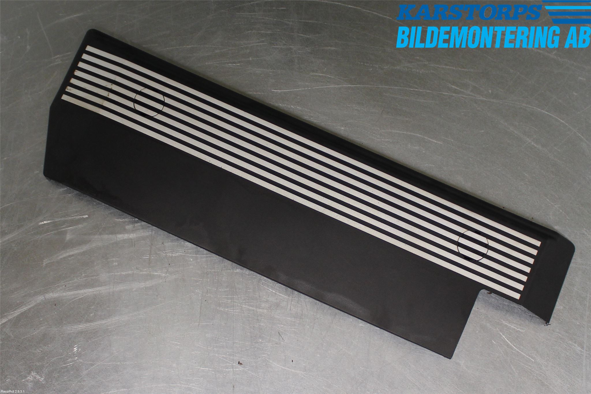 BMW 5 E60/61 Sed/Tou 02-10 Motor Deksel Over Motor