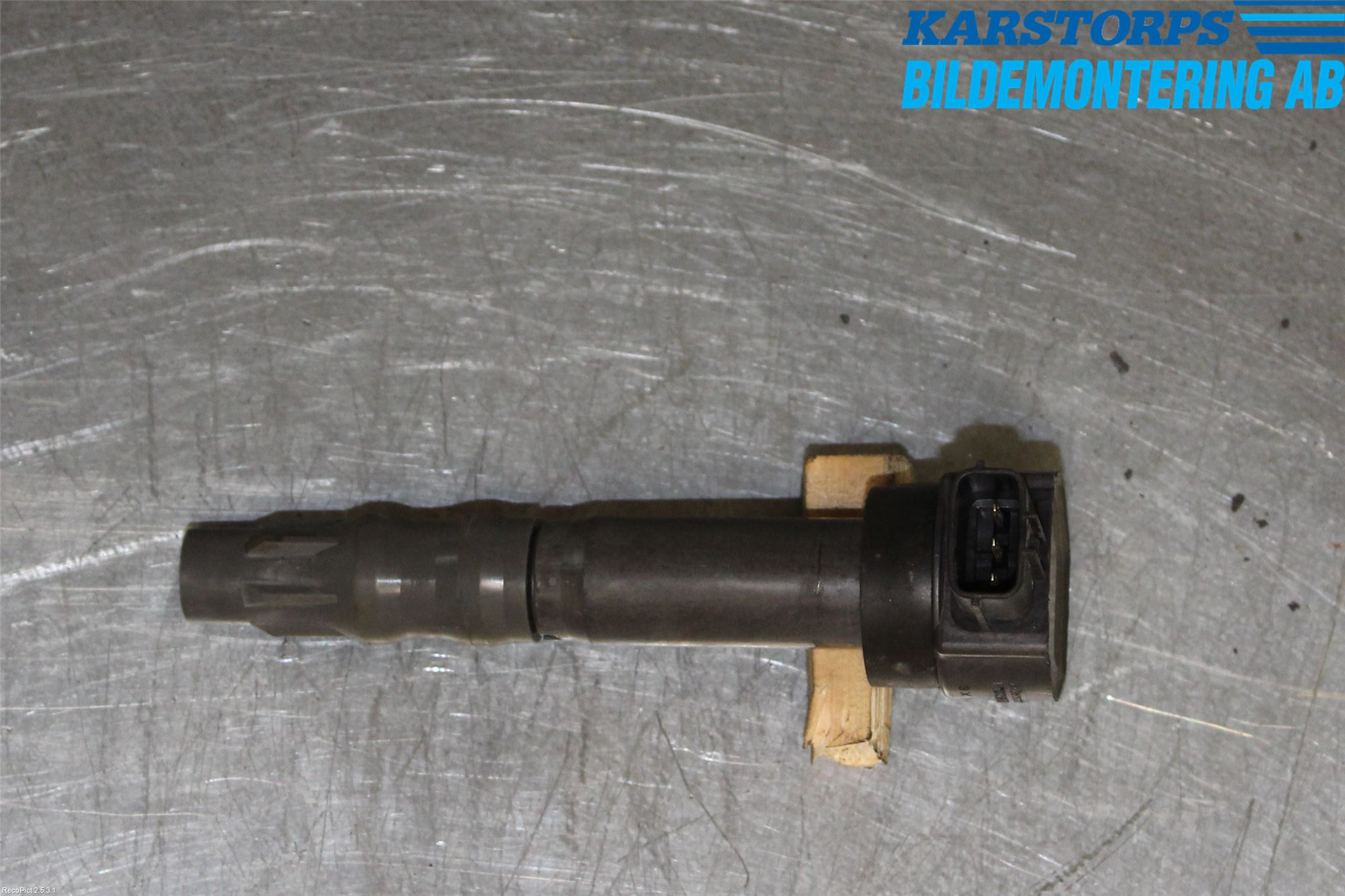 Mitsubishi OUTLANDER 01-07 Coil