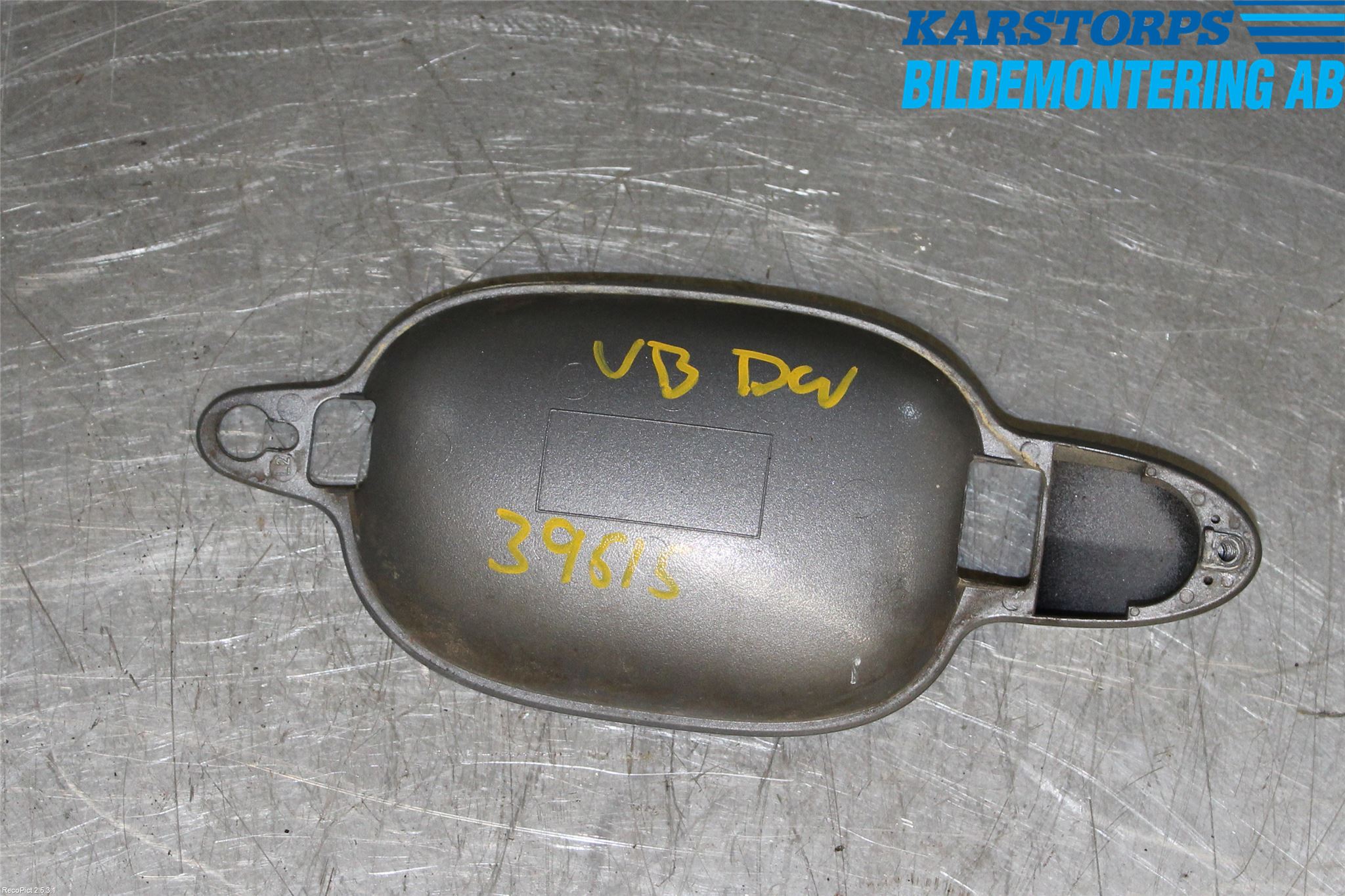 BMW 5 E60/61 Sed/Tou 02-10 Dørhandtak Ytre Venstre