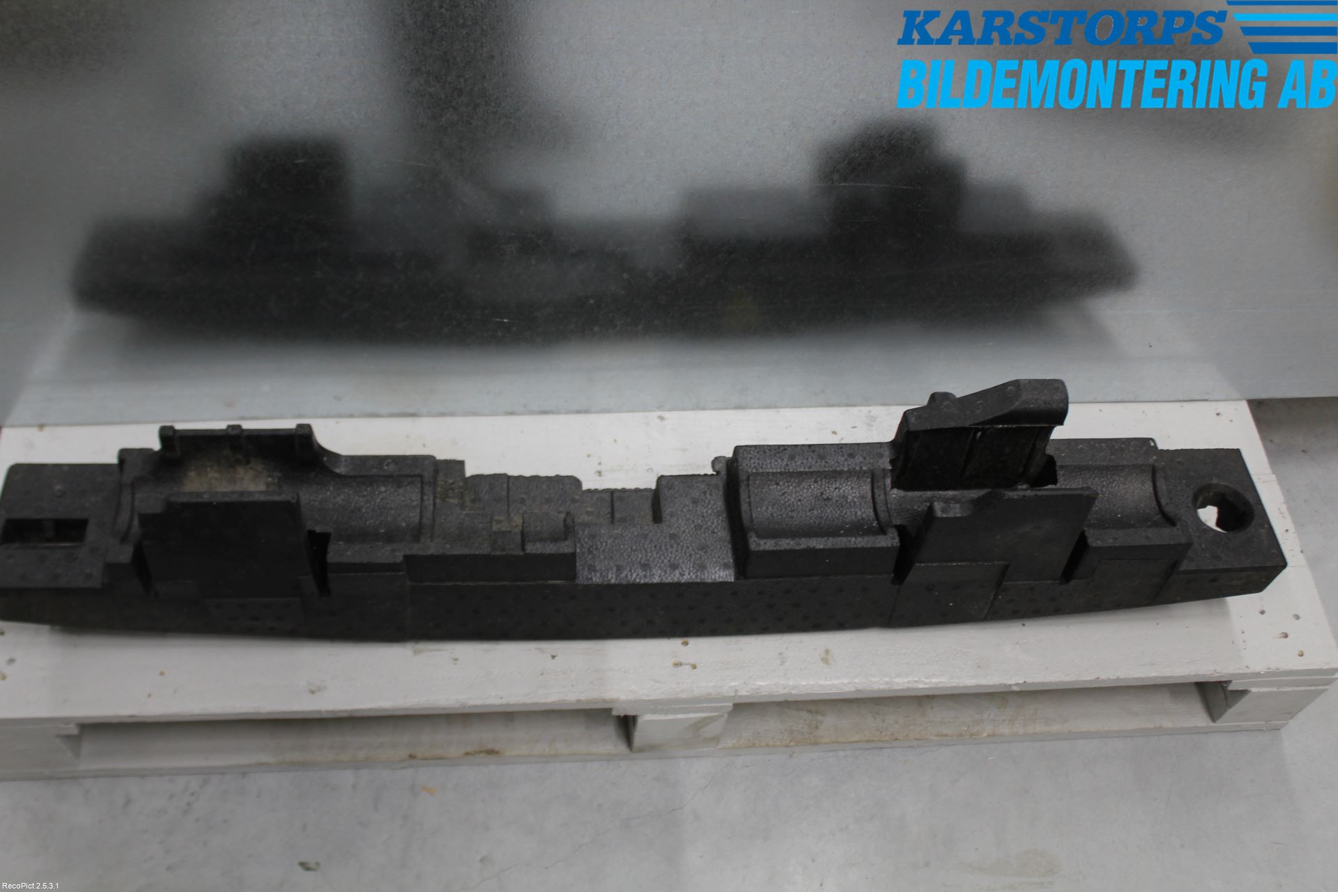 Mercedes-Benz MB ML/GLE-KLASS (W166) 12-18 Støtfanger Bak Deform Element