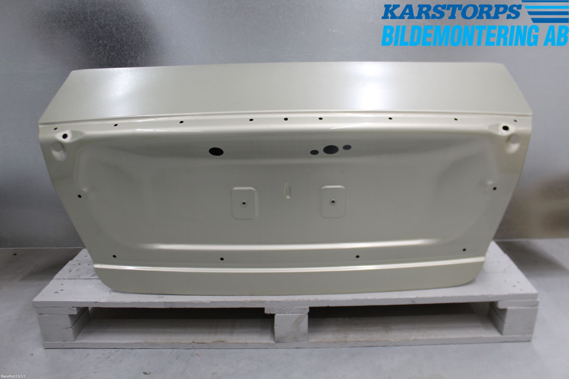 Volvo S60 05-10 Bakluke Koffertlokk