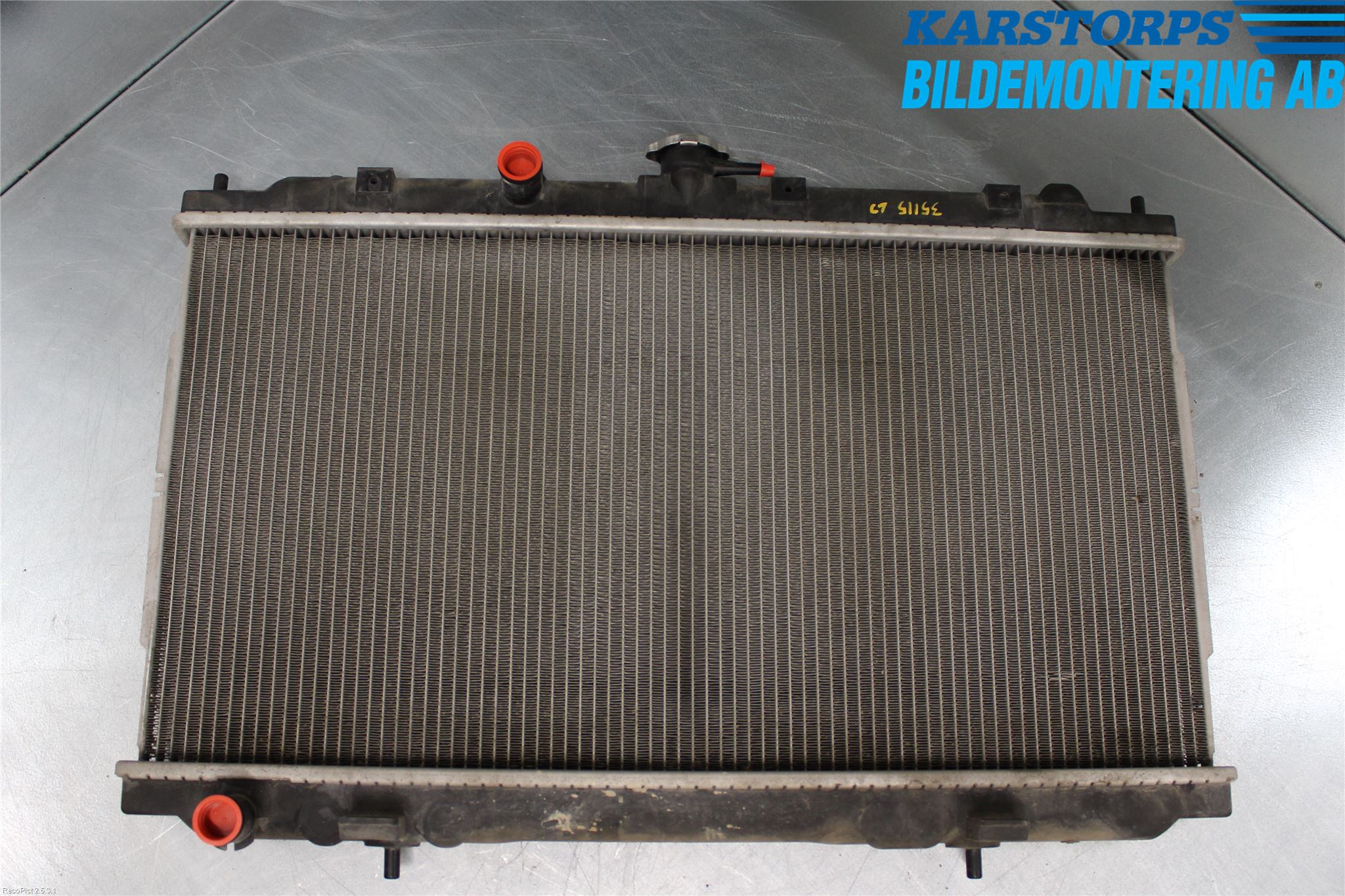 Nissan ALMERA    00-06 Radiator Manuell