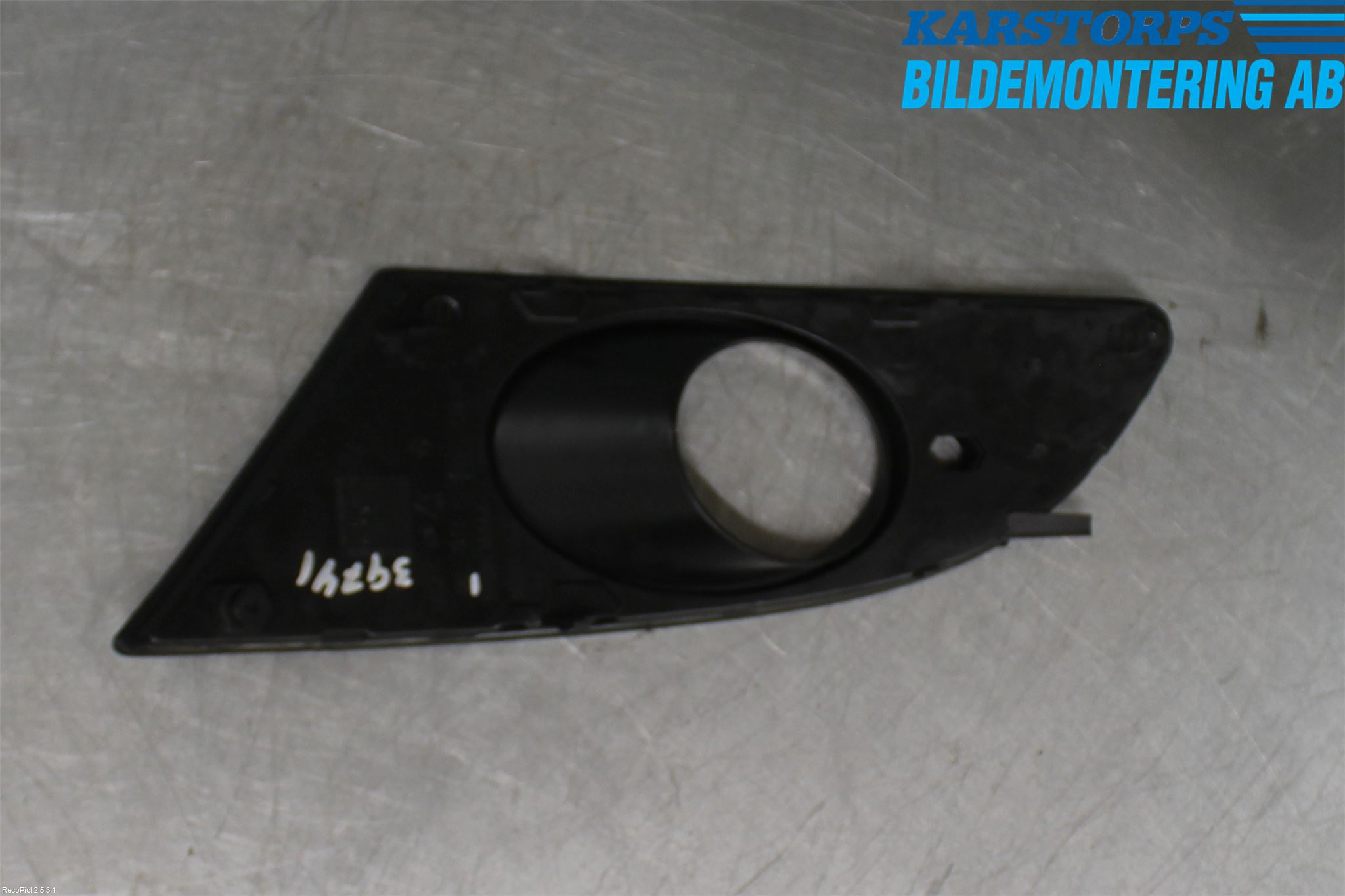 Seat LEON 06-12 Frontlykt Kurve-Tåkelys Ramme