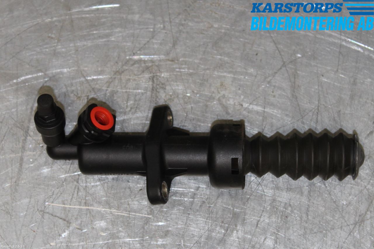Citroen C4 I   05-10 Clutch Sylinder Slave