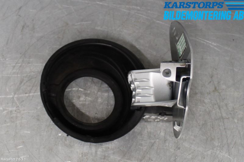 Citroen C4 I   05-10 Drivstoff Tankluke