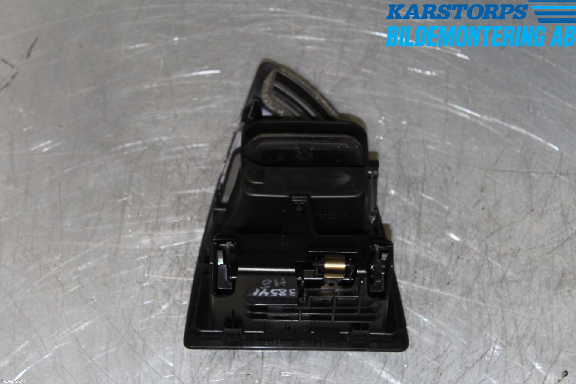 Citroen C4 I   05-10 Dashbord Kanal - Dyse