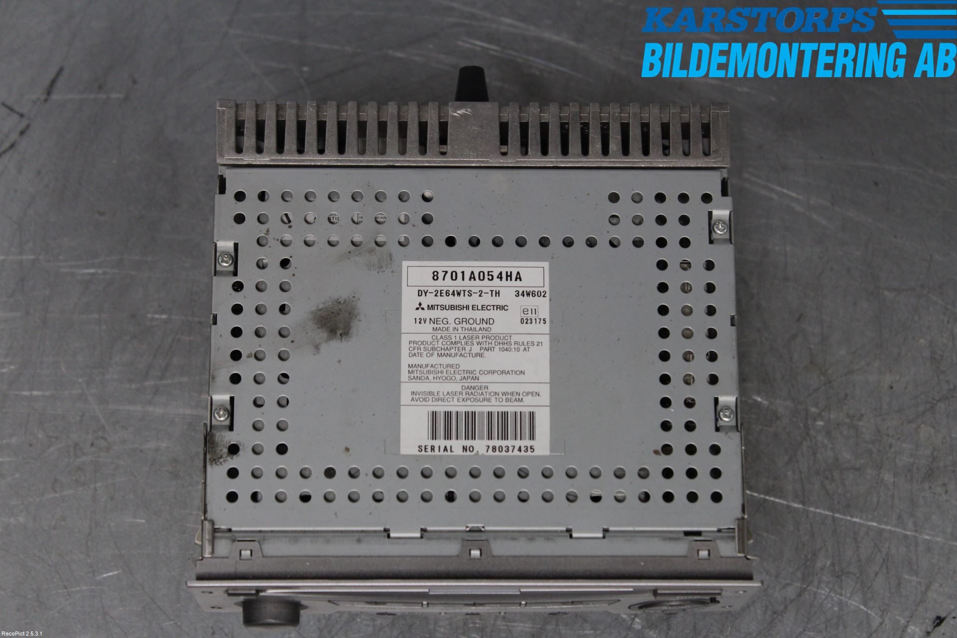 Mitsubishi L200 06-15 Stereo Radio Med Cd