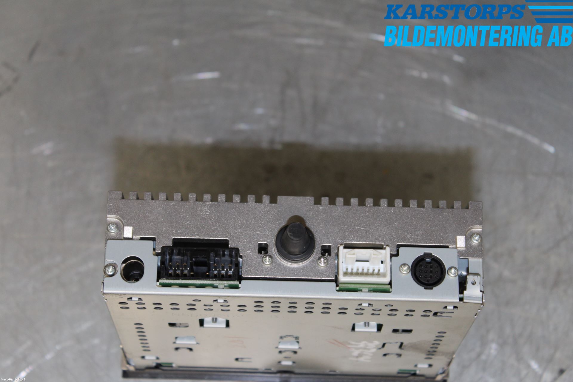 Mitsubishi L200 06-15 Stereo Radio Med Cd