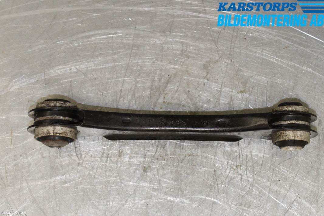 BMW 1 F20/F21 11-19 Bakaksel Momentstag