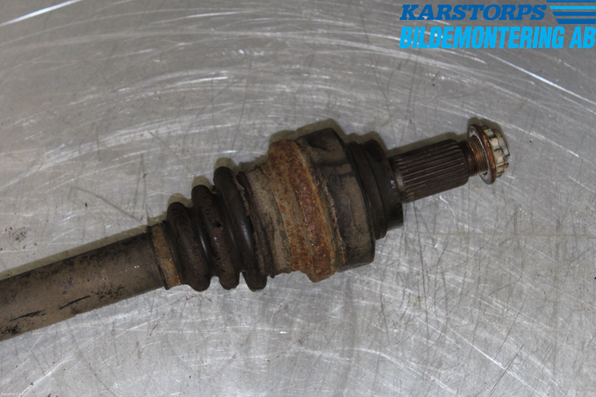 BMW 1 F20/F21 11-19 Drivaksel Bak Kompl Venstre