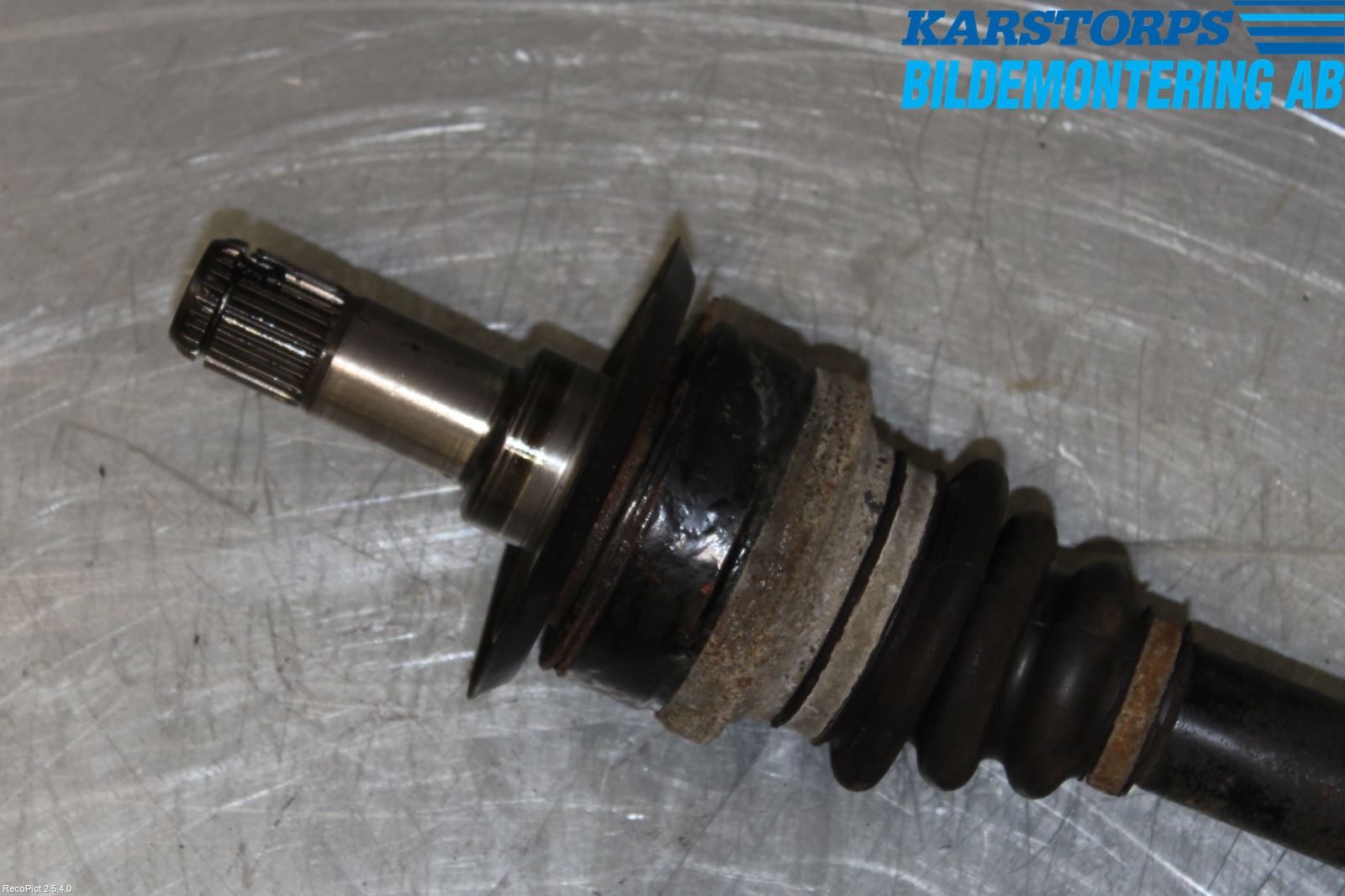 BMW 1 F20/F21 11-19 Drivaksel Bak Kompl Høyre