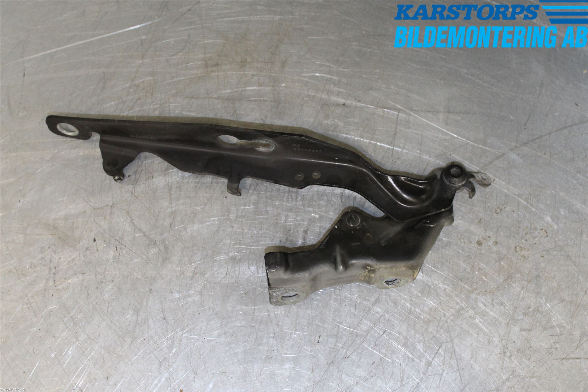 Volvo V70 08-13 Panser Hengsel - Hengsler