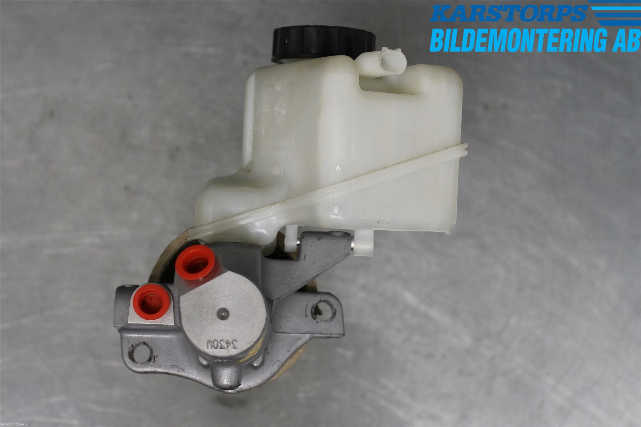 Mercedes-Benz MB E-KLASS (W212) 09-16 Brems Hovedsylinder