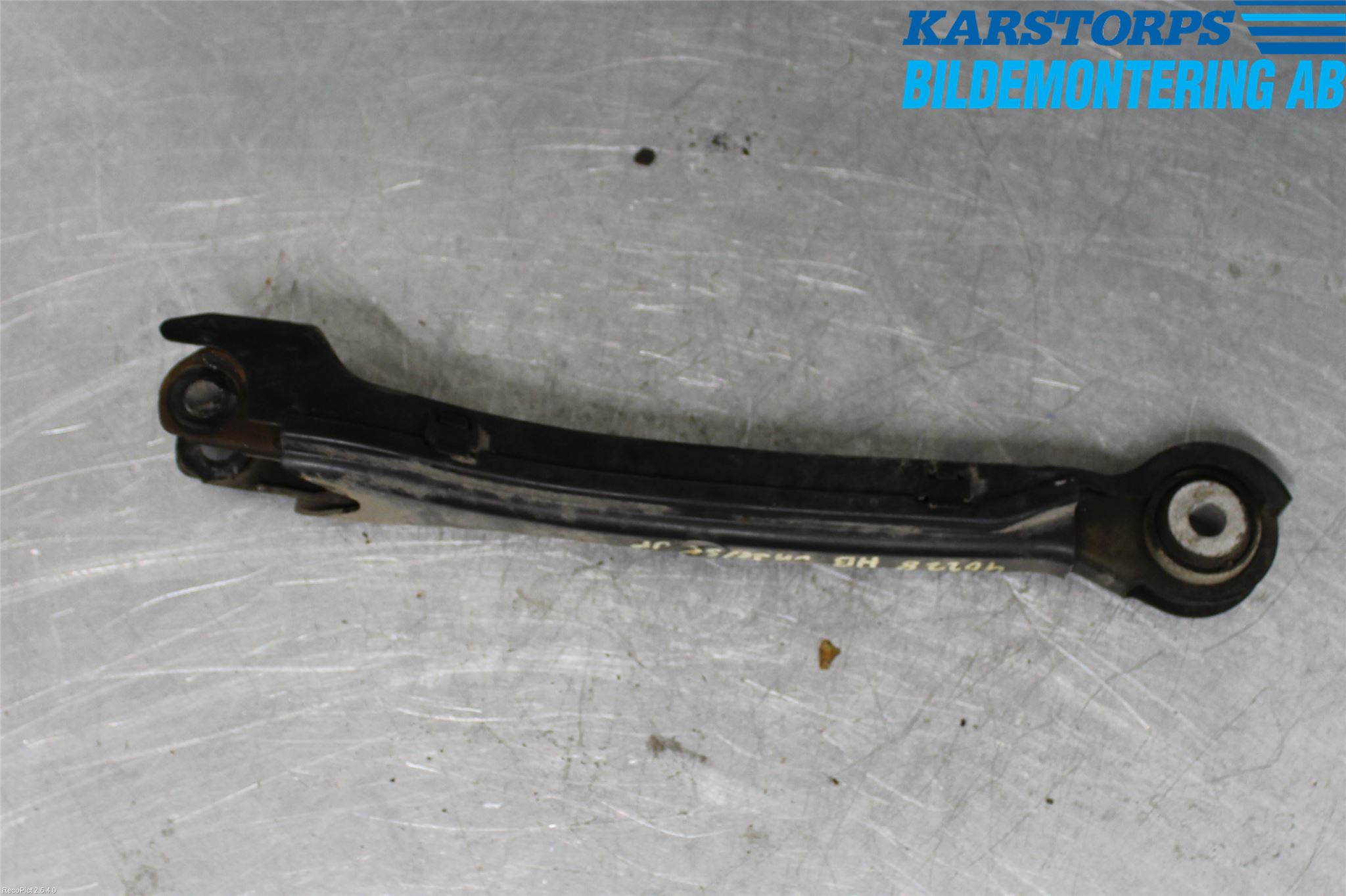 Mercedes-Benz MB C-KLASS (W205) 14-21 Bakaksel Momentstag