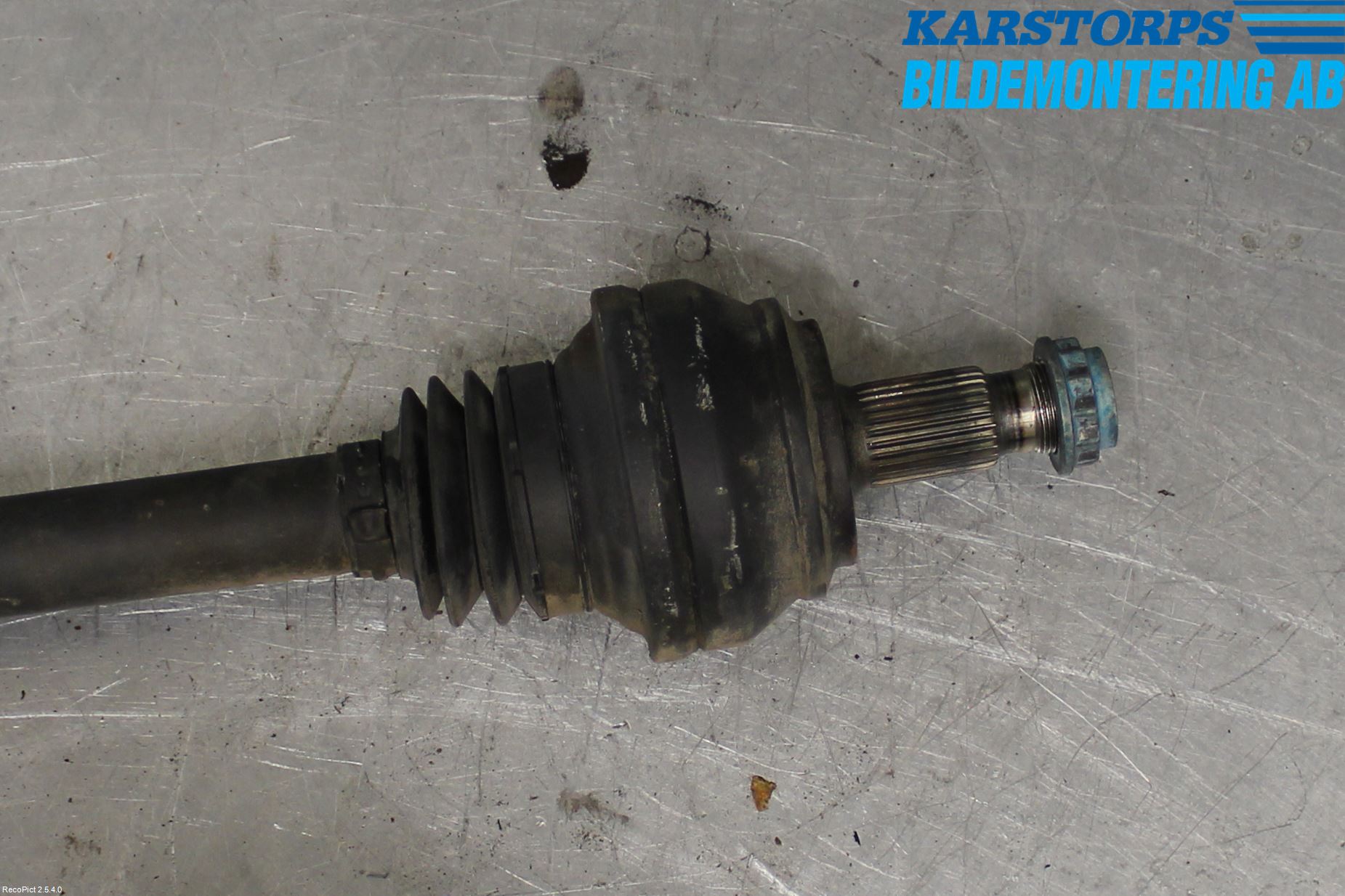 Mercedes-Benz MB C-KLASS (W205) 14-21 Drivaksel Bak Kompl Venstre
