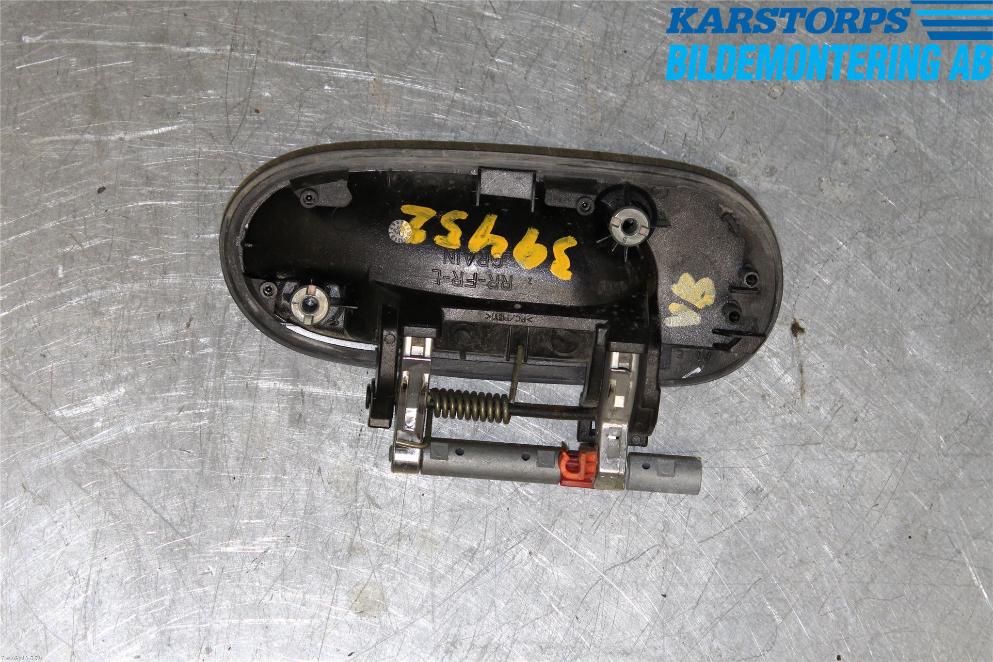 Nissan ALMERA    00-06 Dørhandtak Ytre Venstre