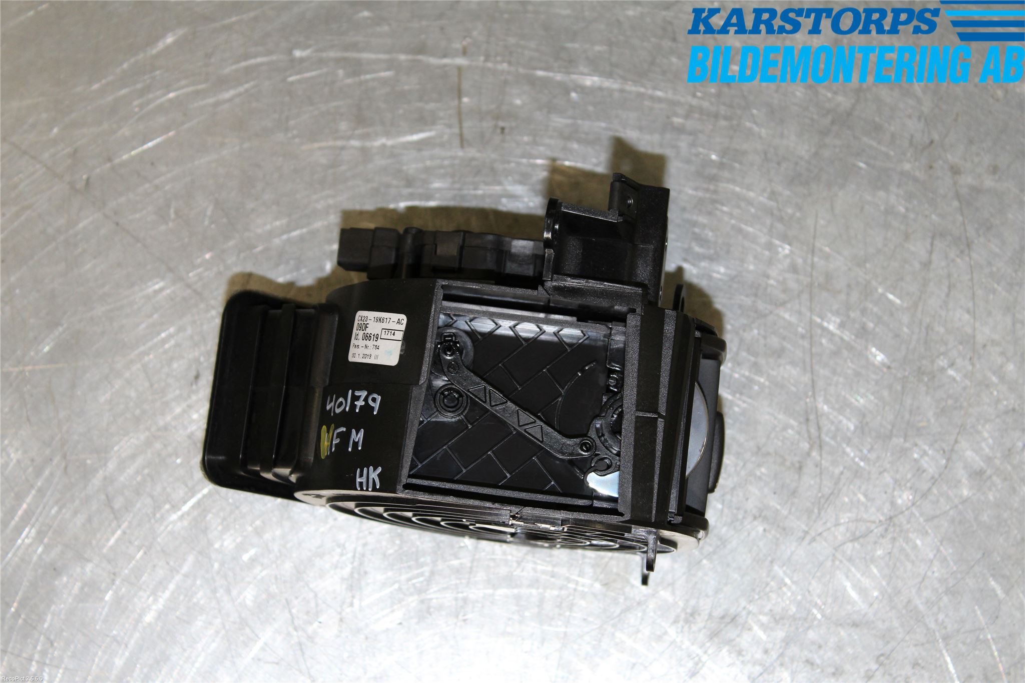Jaguar XF 08-15 Dashbord Kanal - Dyse