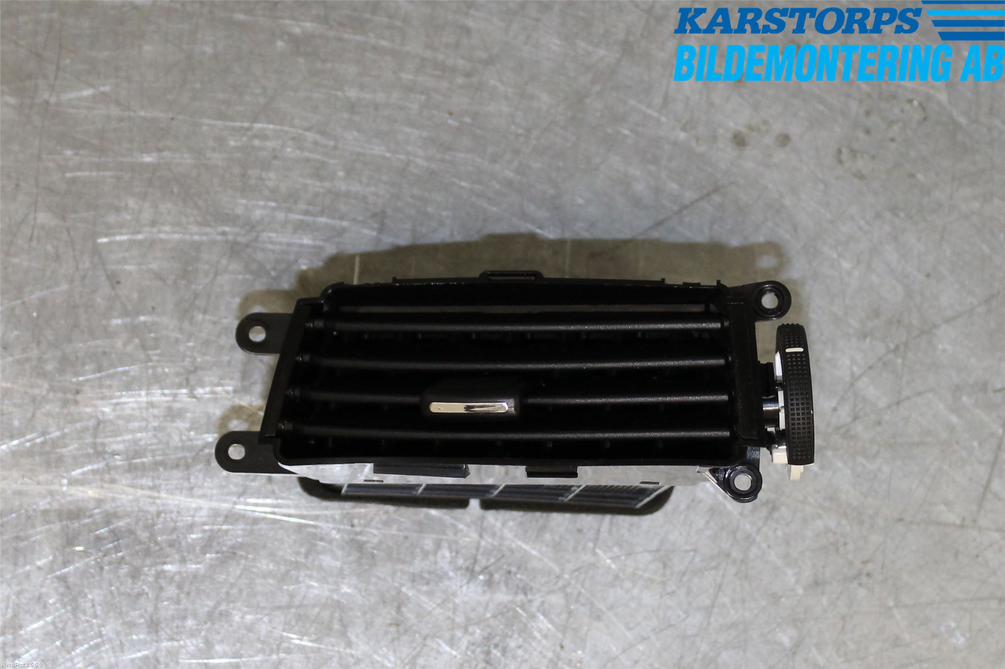 Hyundai i30 FD 07-12 Dashbord Kanal - Dyse