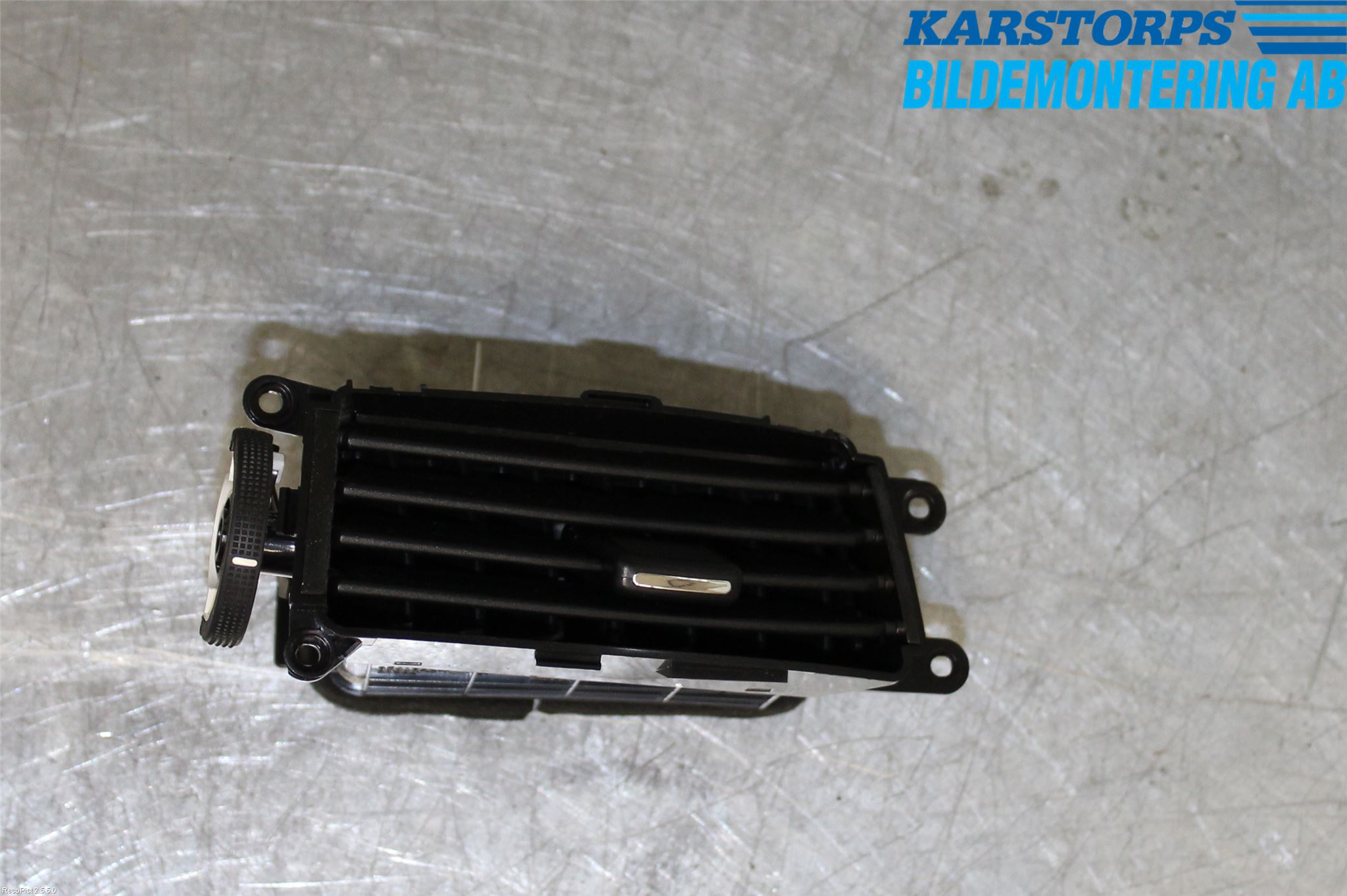 Hyundai i30 FD 07-12 Dashbord Kanal - Dyse