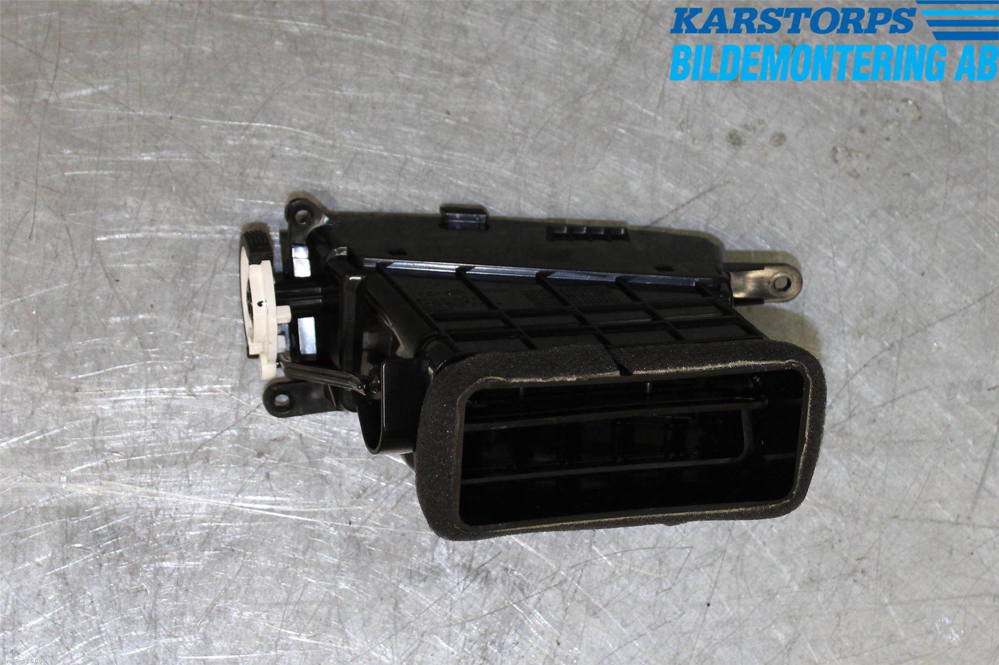 Hyundai i30 FD 07-12 Dashbord Kanal - Dyse