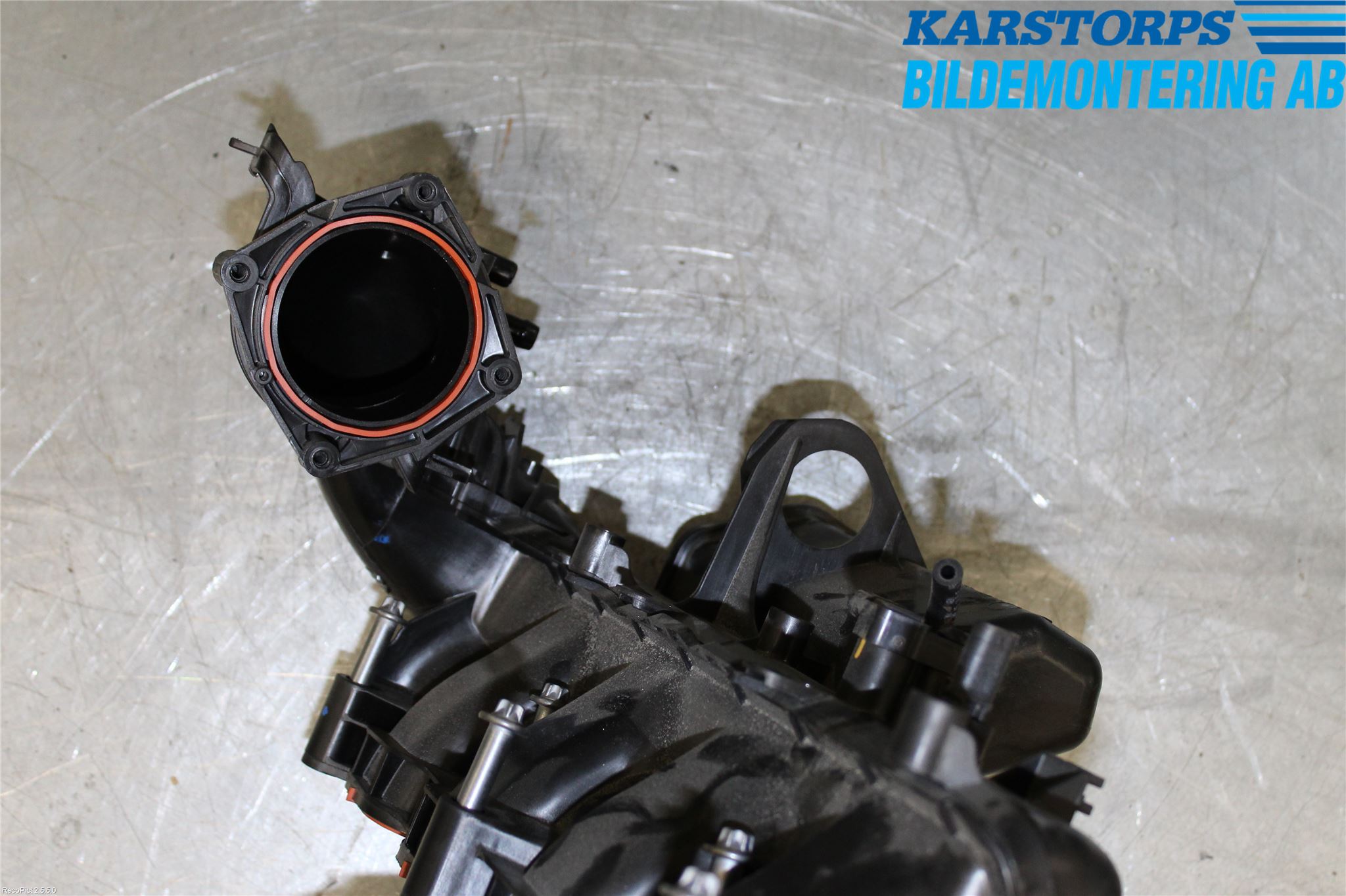 Mercedes-Benz MB C-KLASS (W205) 14-21 Innsugningsmanifold