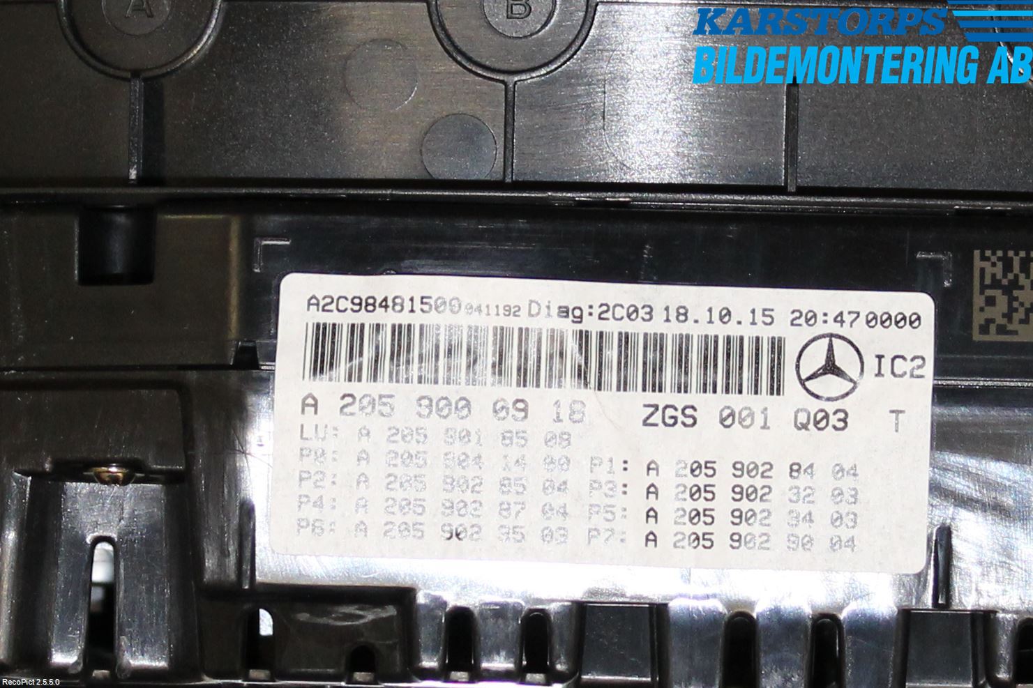 Mercedes-Benz MB C-KLASS (W205) 14-21 Instr Kombinert