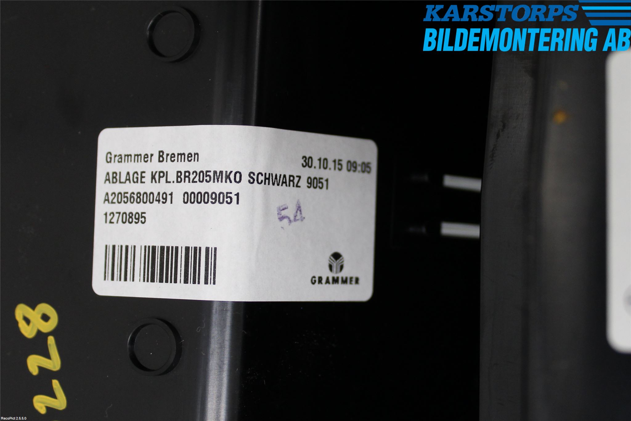 Mercedes-Benz MB C-KLASS (W205) 14-21 Innr Konsoll-Lomme