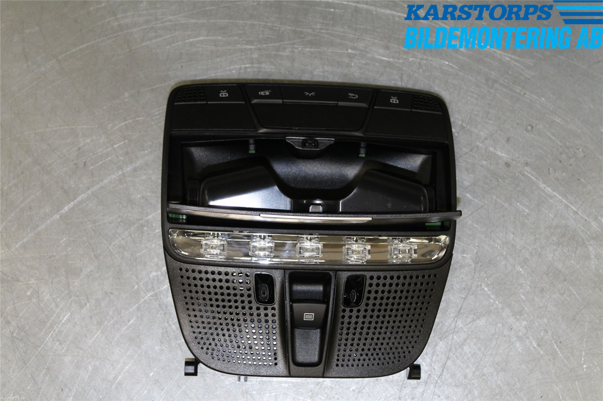 Mercedes-Benz MB C-KLASS (W205) 14-21 Innr Taklys