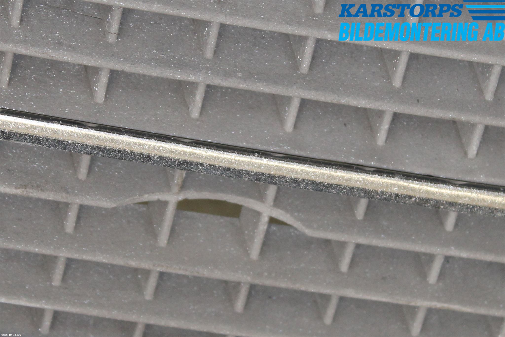 Mercedes-Benz MB 280-560  (W126) 81-91 Grill Komplett