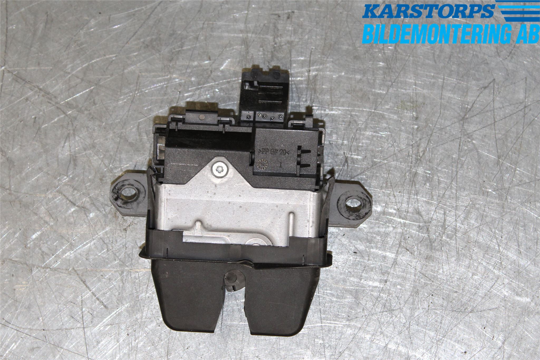 Ford KUGA 08-12 Bakluke-Lokk Låsekasse