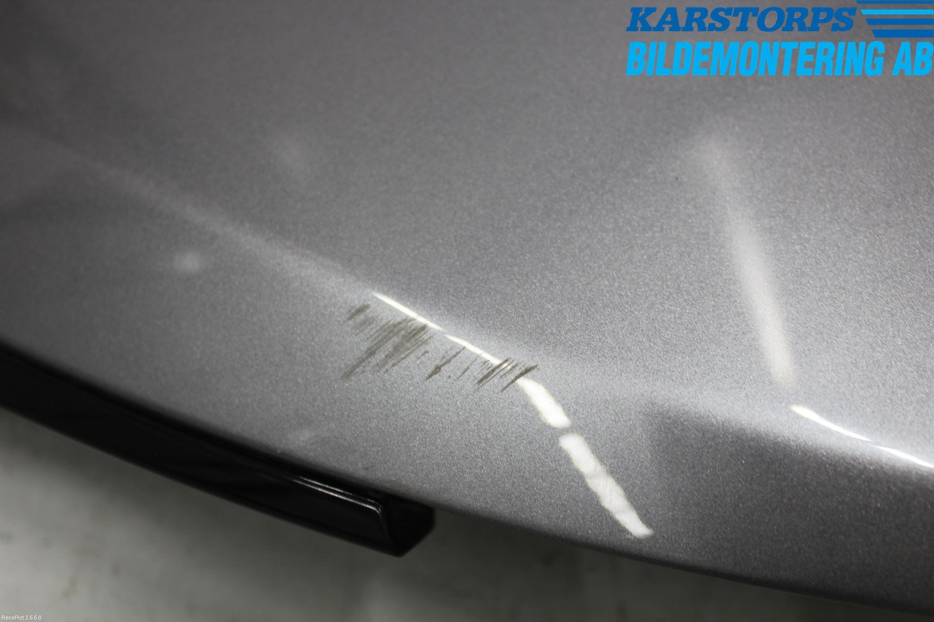 Jaguar XF 08-15 Spoiler Bakluke