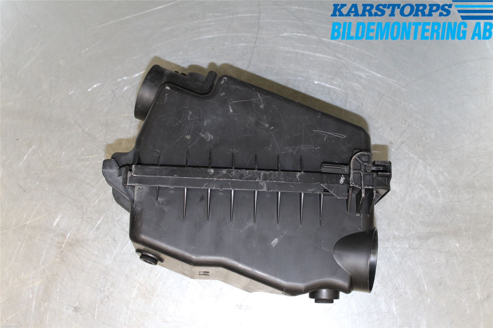 Toyota AVENSIS 03-06 Luftfilter Boks