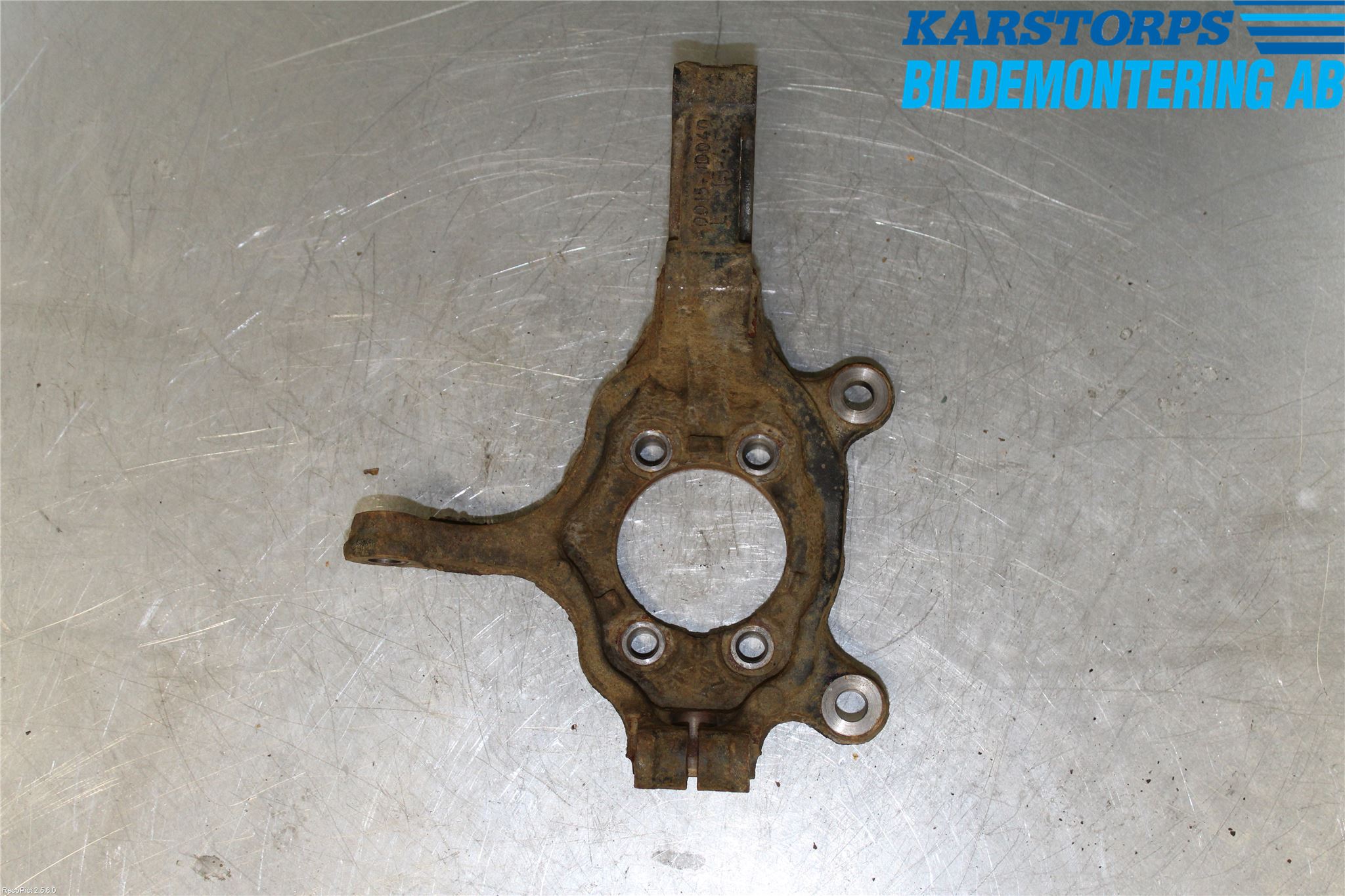 Nissan QASHQAI 10-14 Spindel Vf