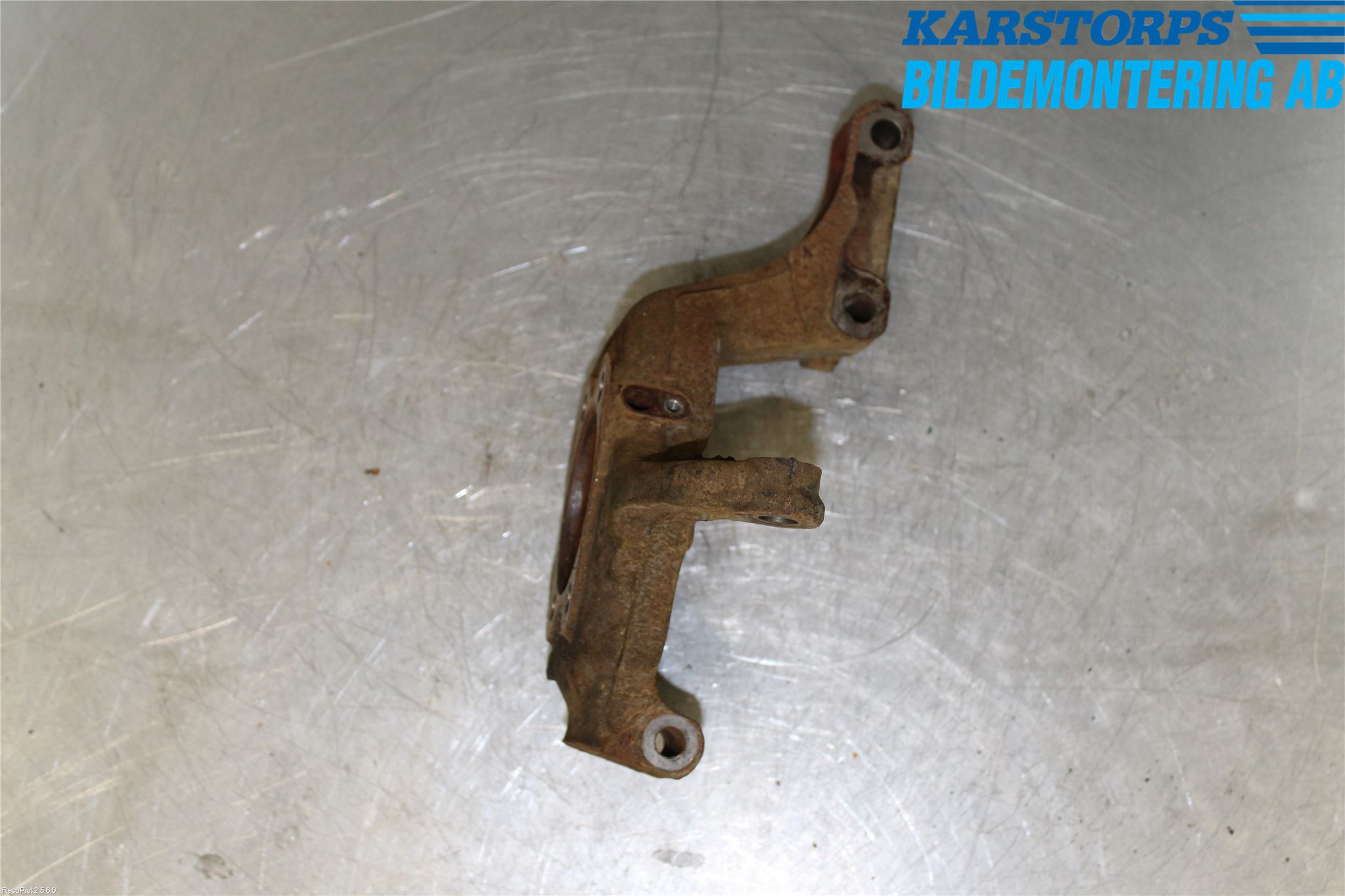 Nissan QASHQAI 10-14 Spindel Vf