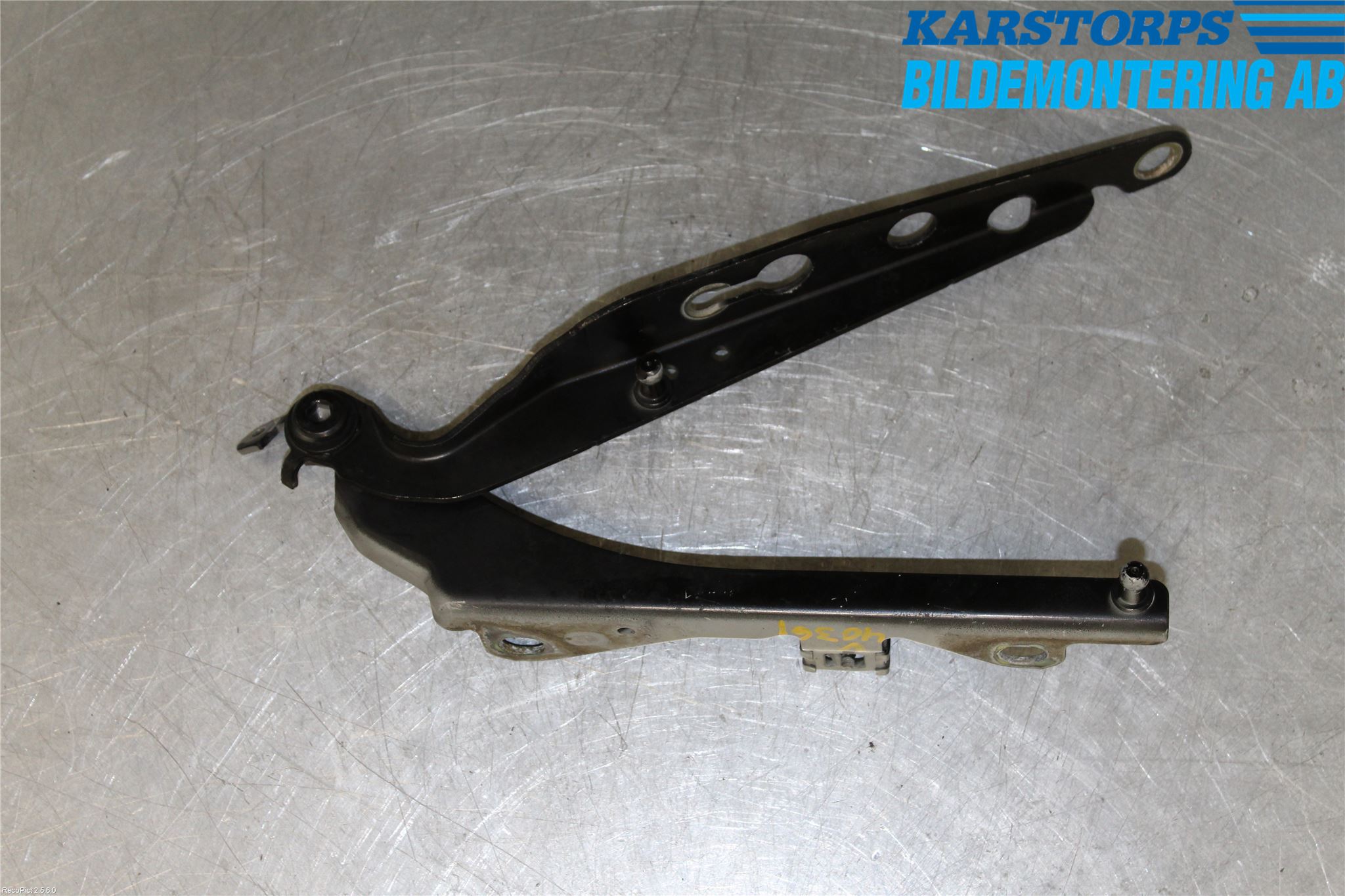 Volvo S60 05-10 Panser Hengsel - Hengsler