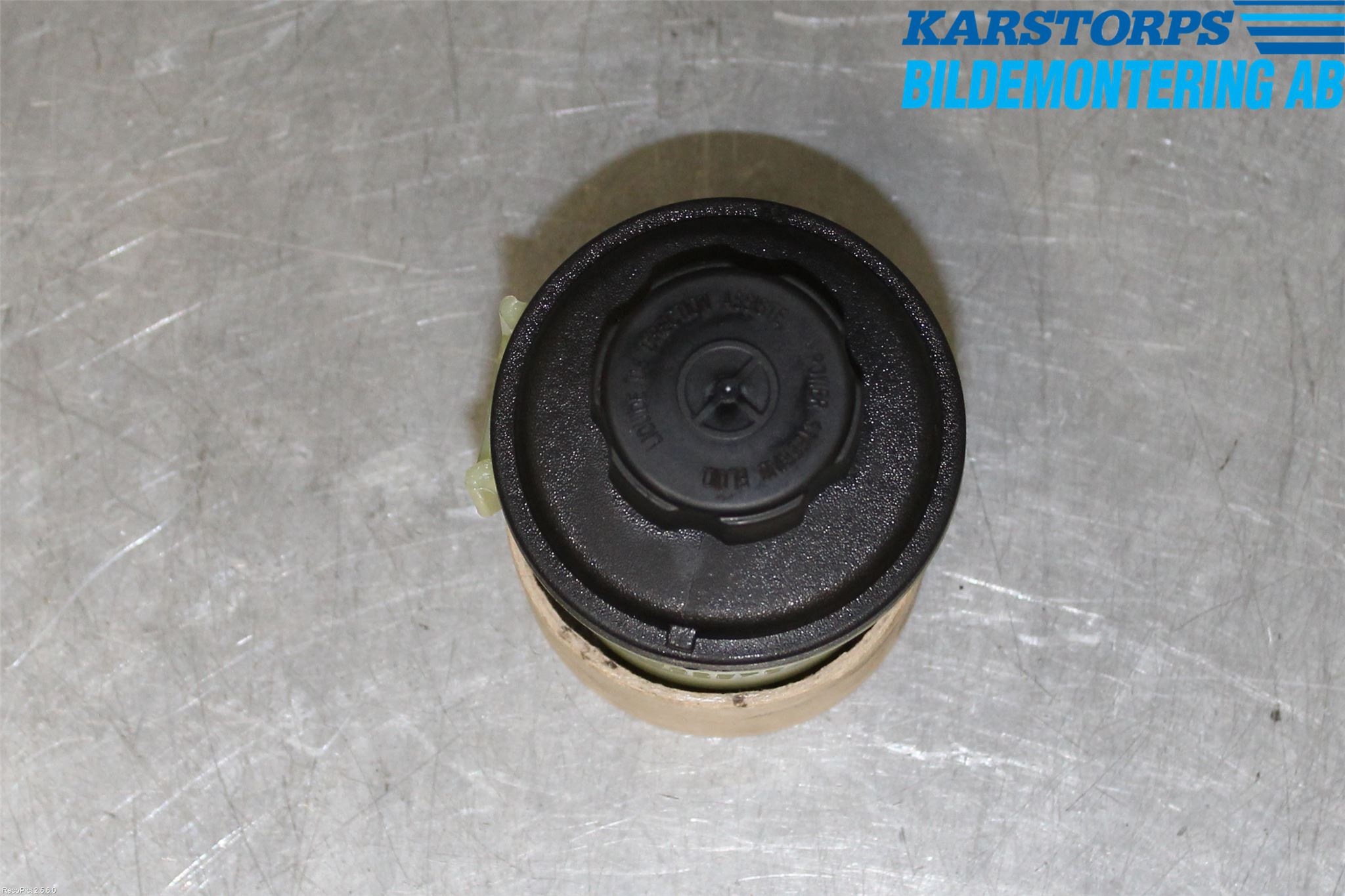 Volvo XC60 09-13 Servo Oljebeholder
