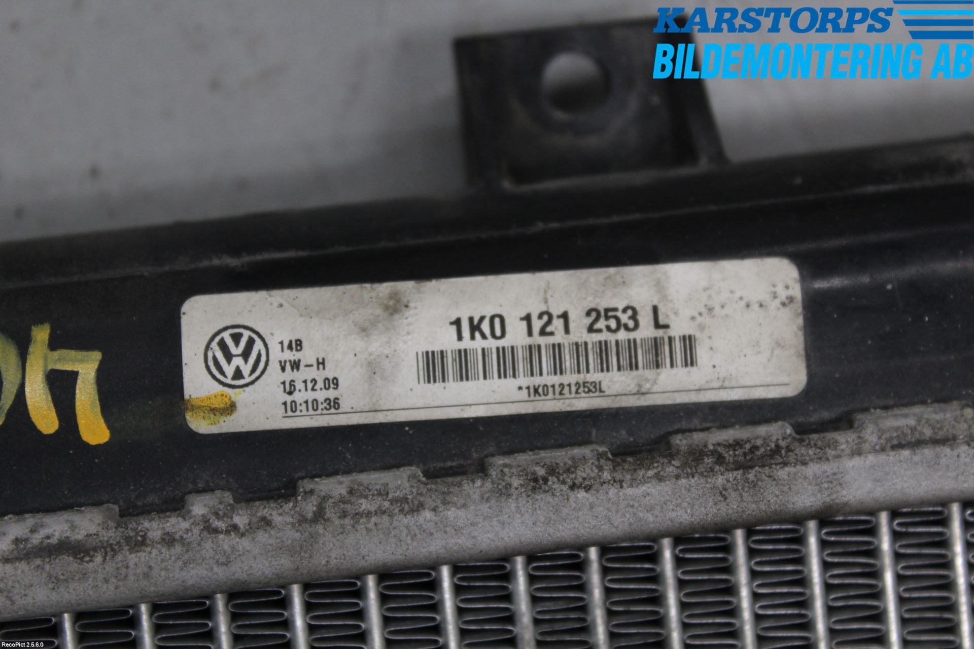 Volkswagen VW PASSAT 05-11 Radiator Automat