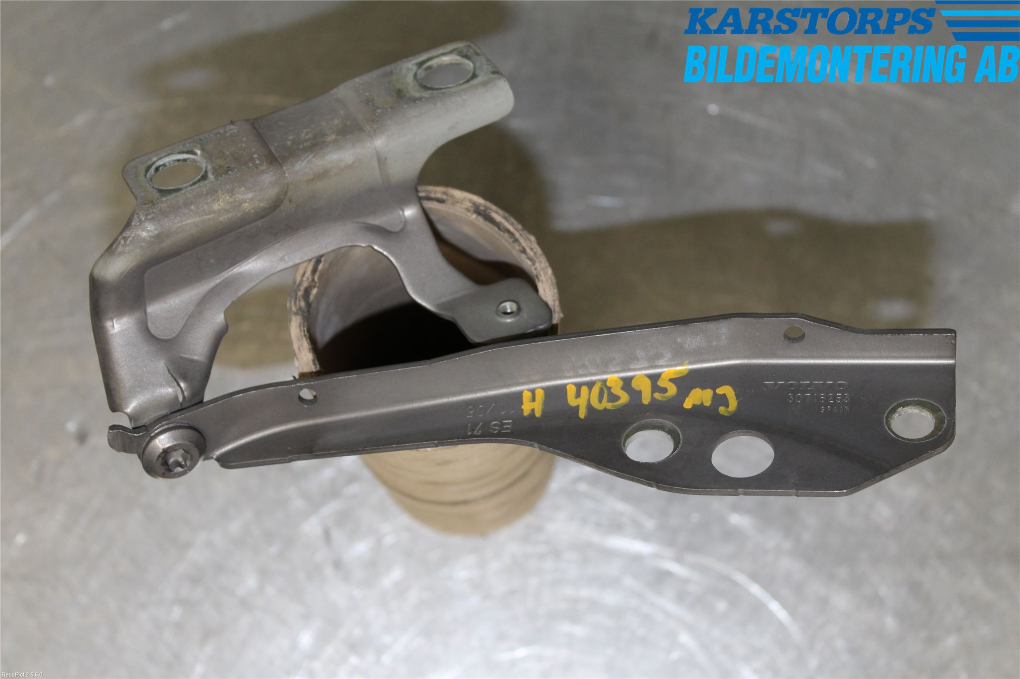 Volvo S40 04-07 Panser Hengsel - Hengsler