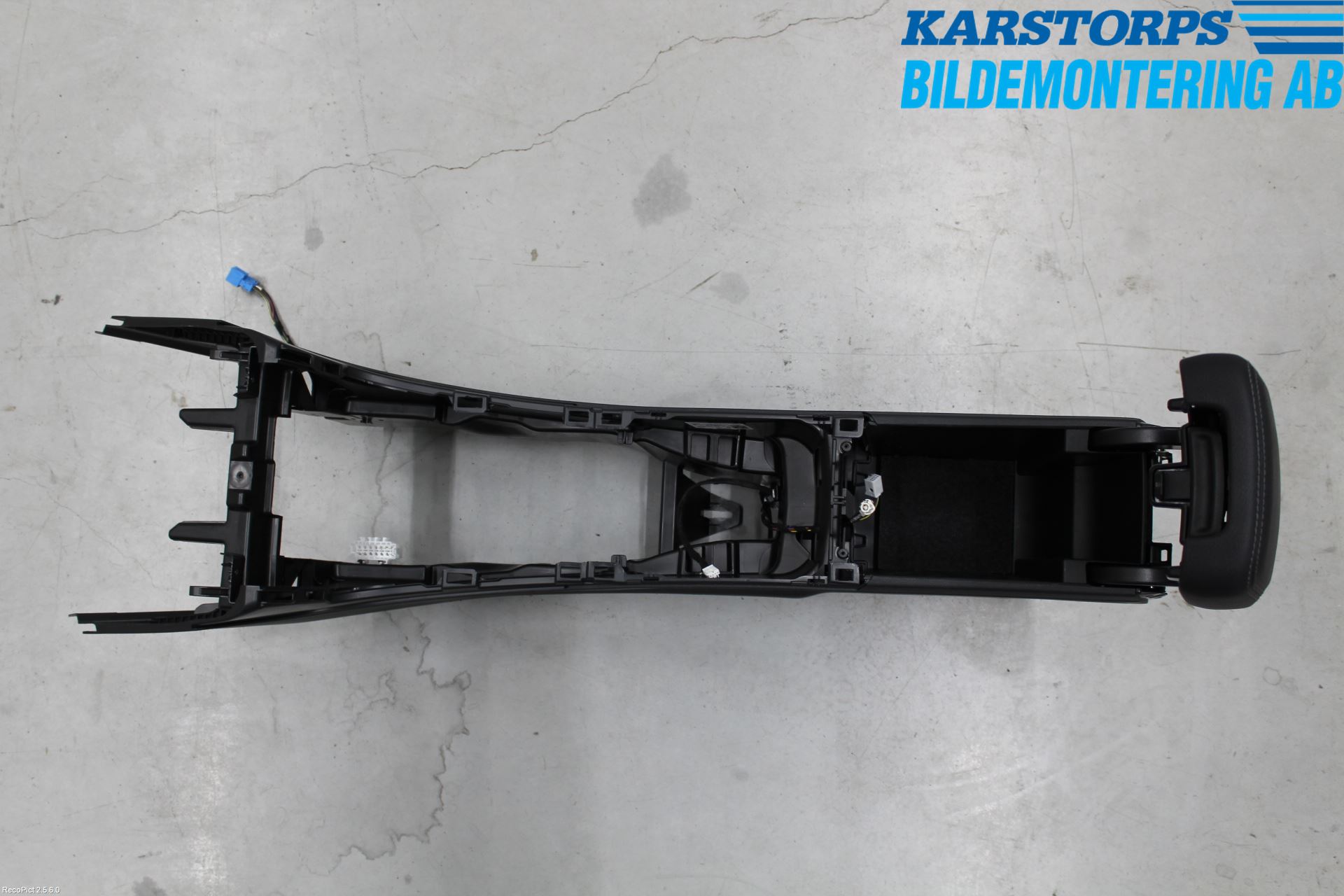 Mercedes-Benz MB B-KLASS (W246/W242) 12-19 Innr Konsoll-Lomme