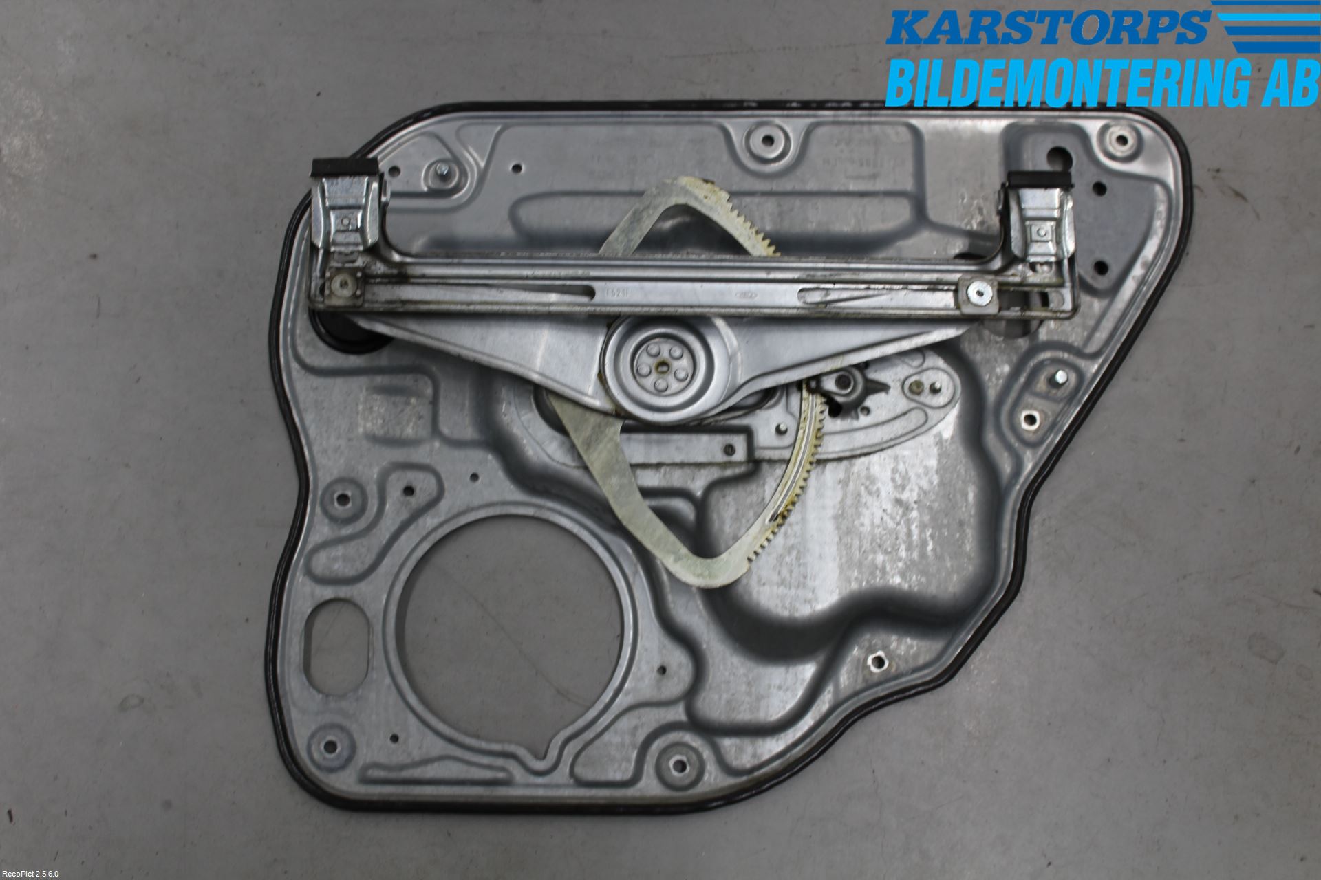 Volvo S40 04-07 Vindusheis El Komp